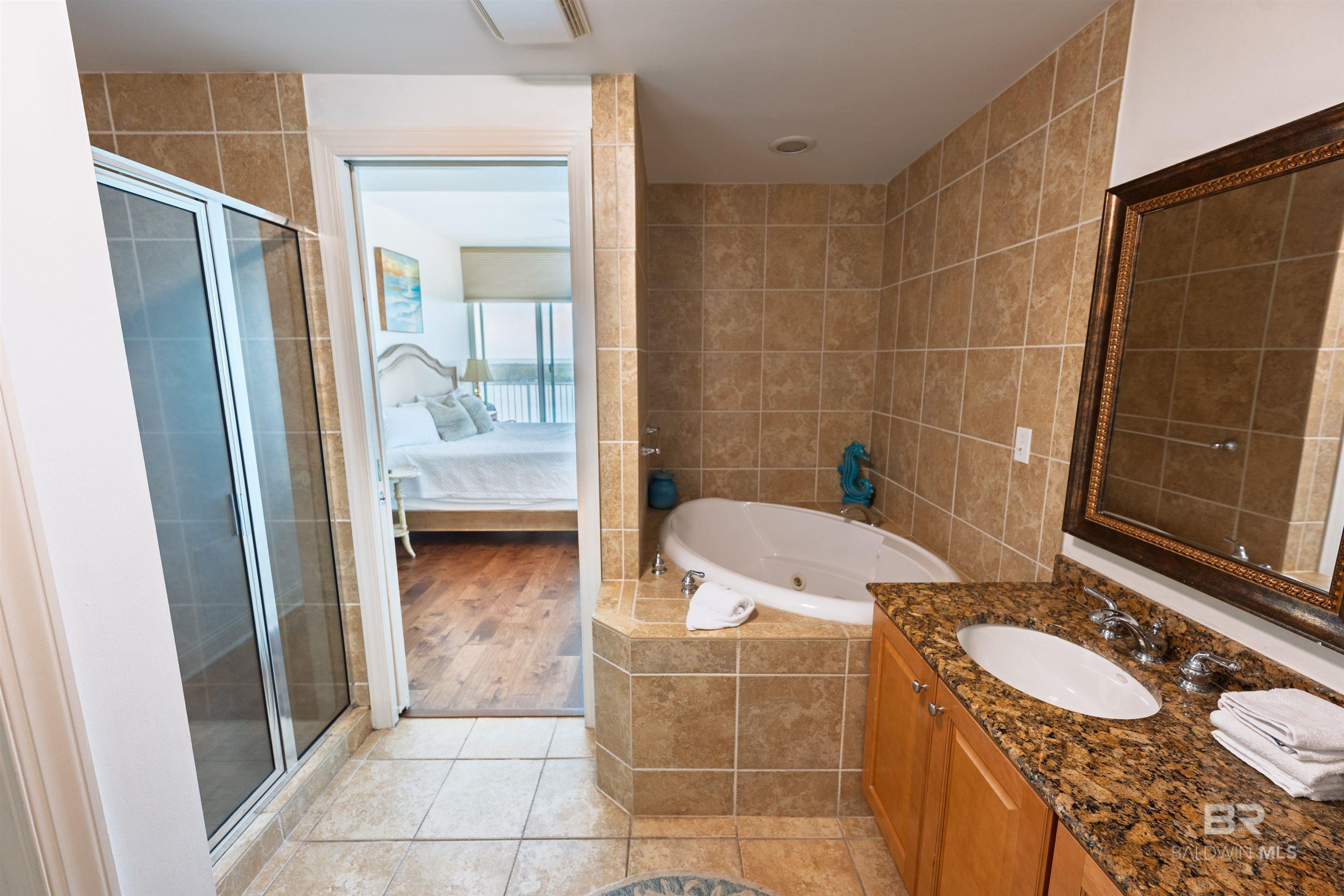 2000 WEST BEACH Boulevard UNIT 1902, Gulf Shores, AL, 36542