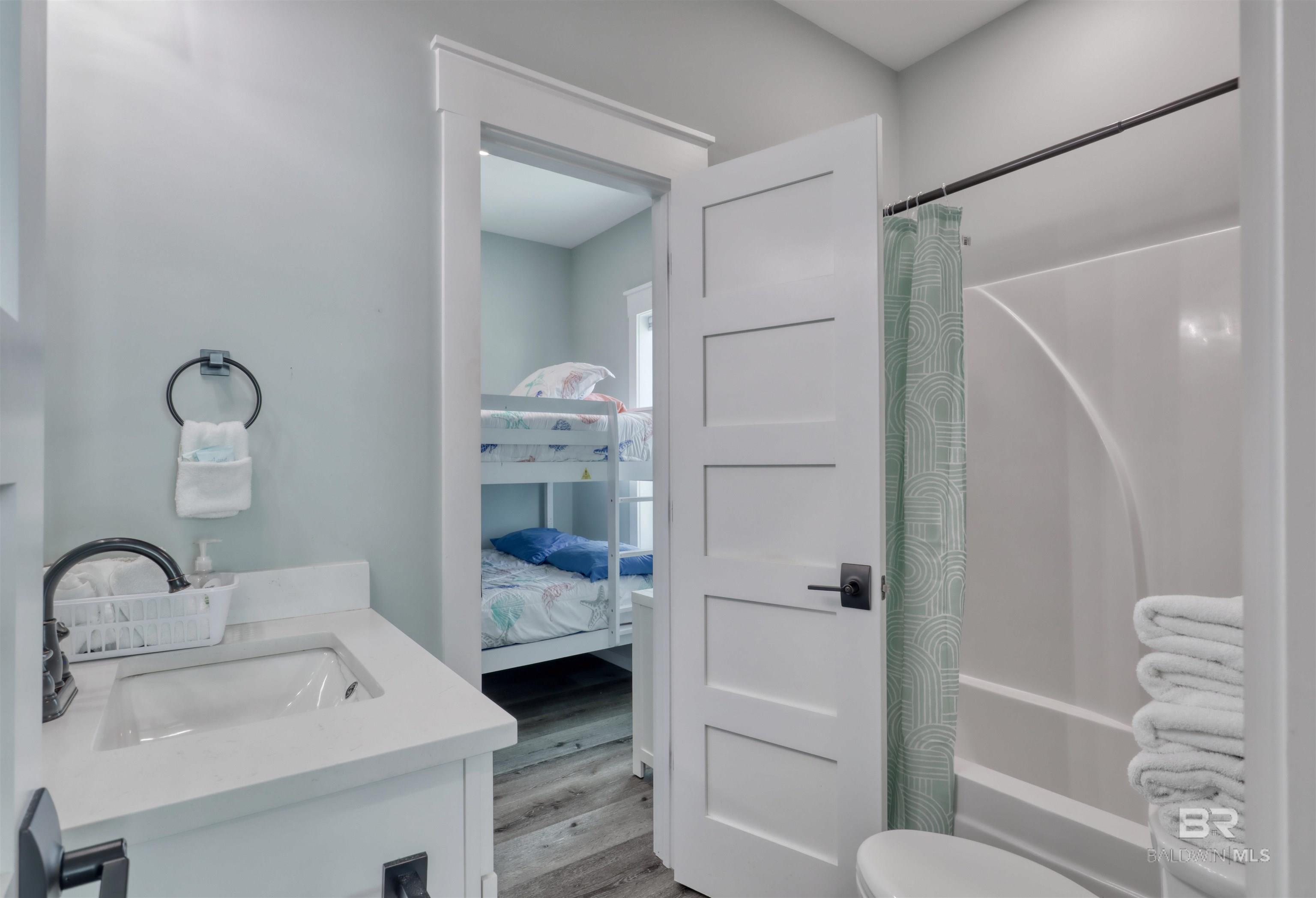 5318 Beach Boulevard, Gulf Shores, AL, 36542