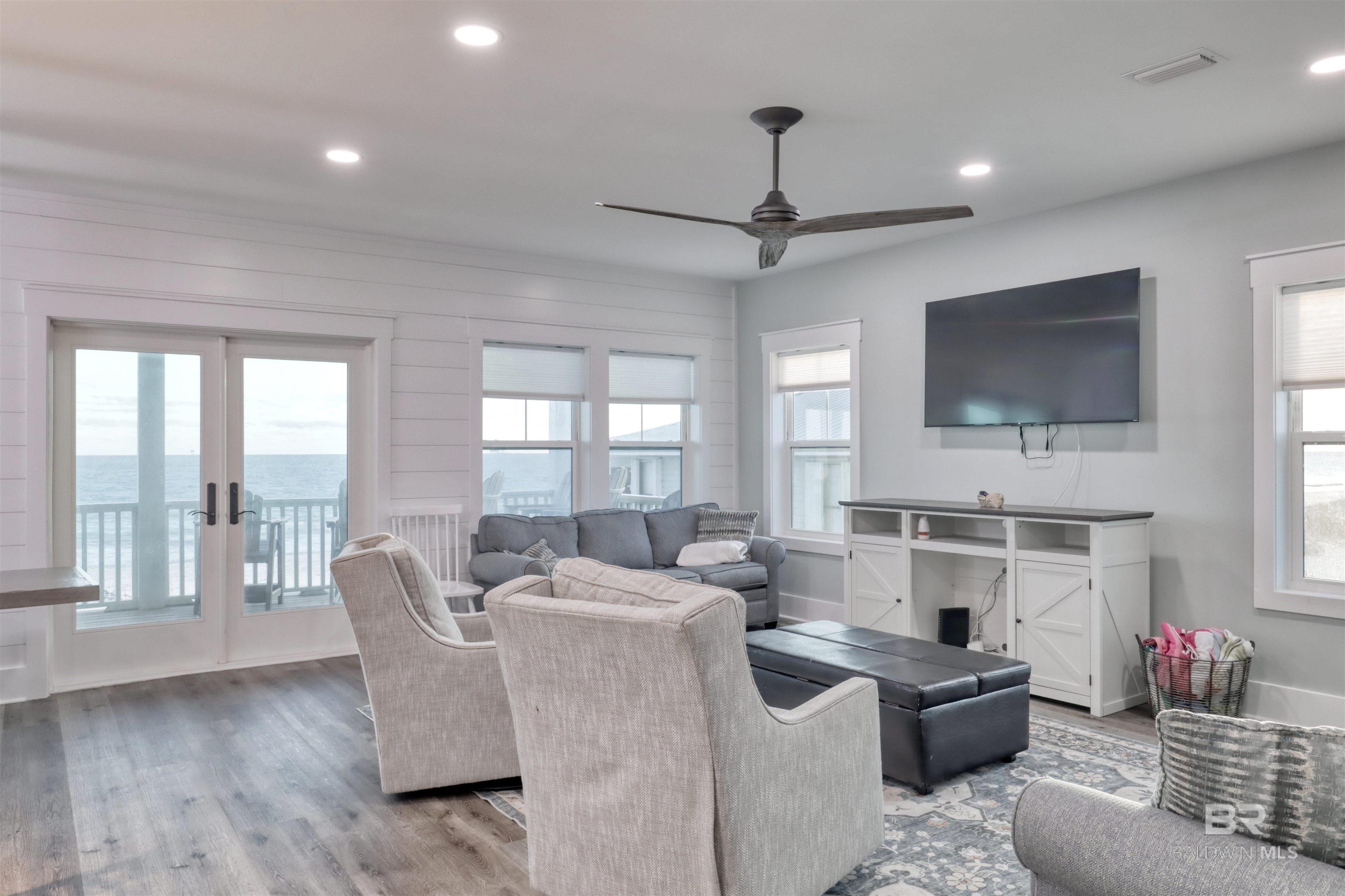 5318 Beach Boulevard, Gulf Shores, AL, 36542