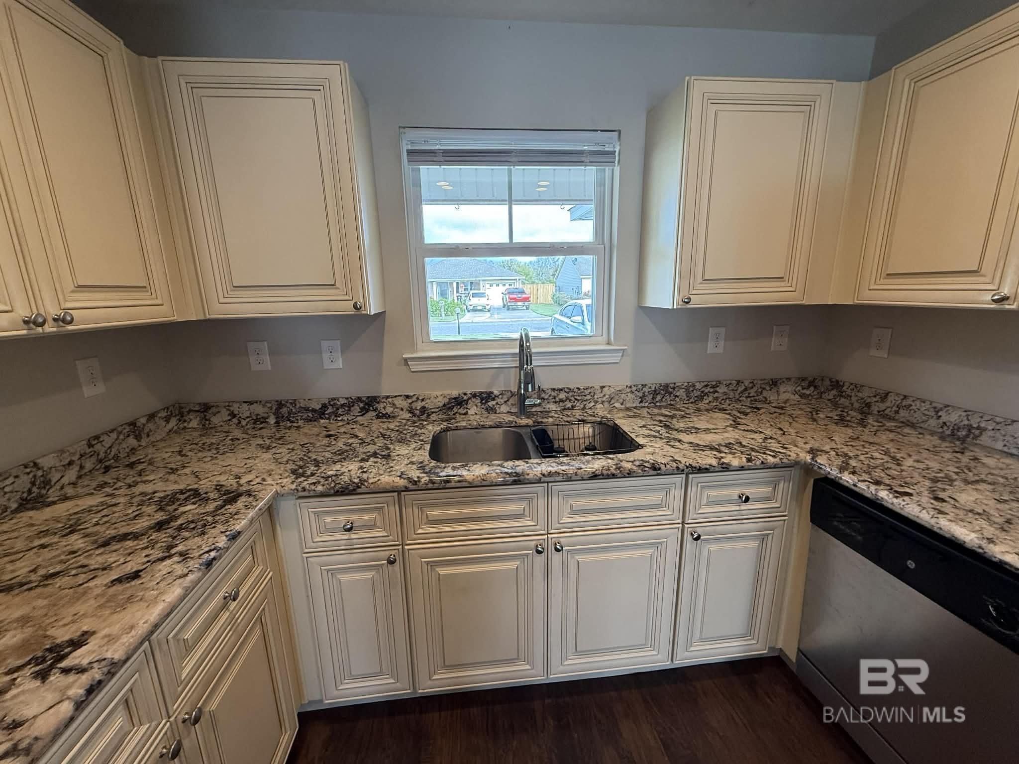 912 Sentinel Circle, Foley, AL, 36535