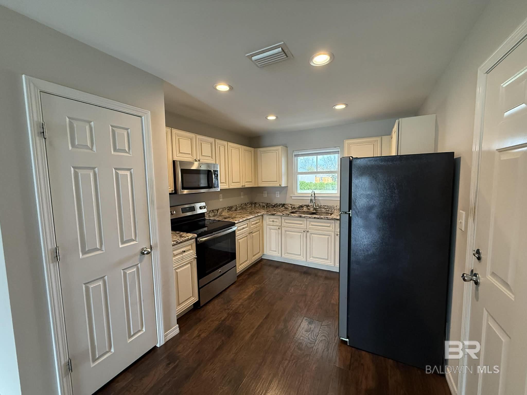 912 Sentinel Circle, Foley, AL, 36535