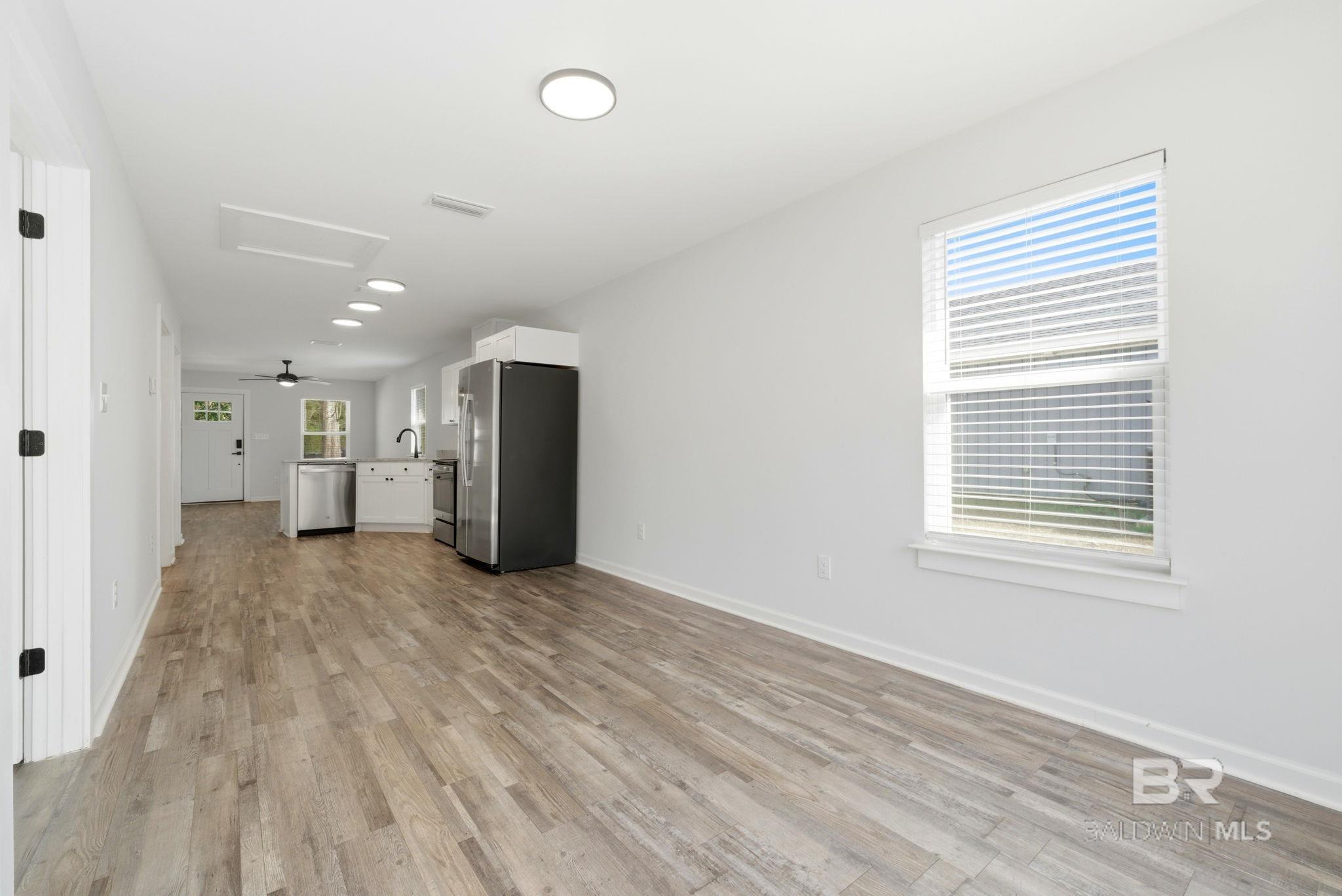 Robertsdale, AL, 36567