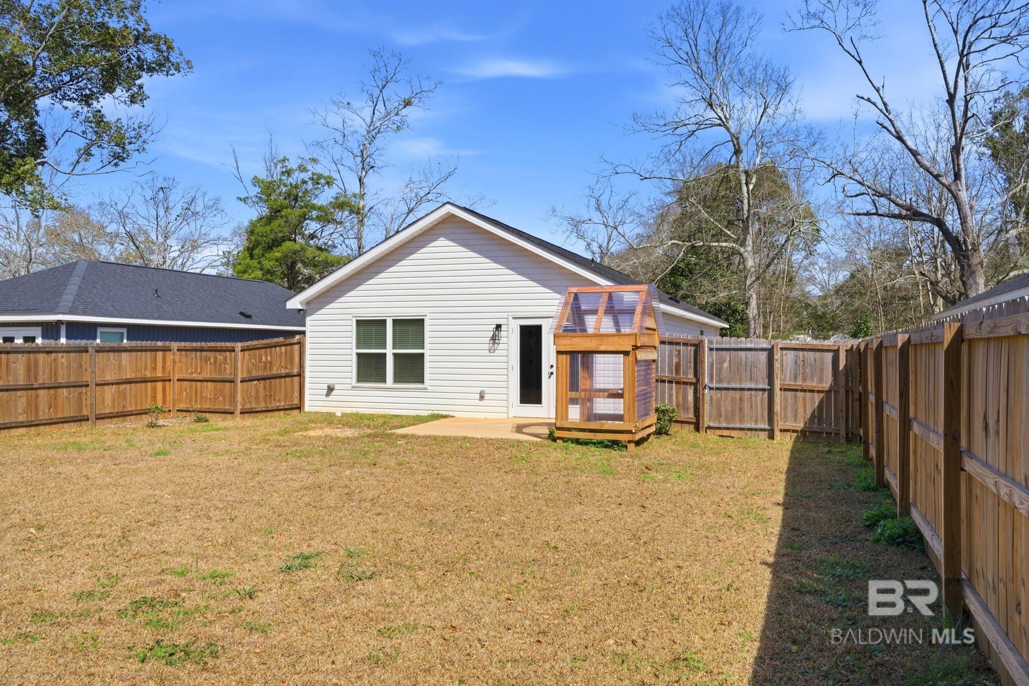 Robertsdale, AL, 36567