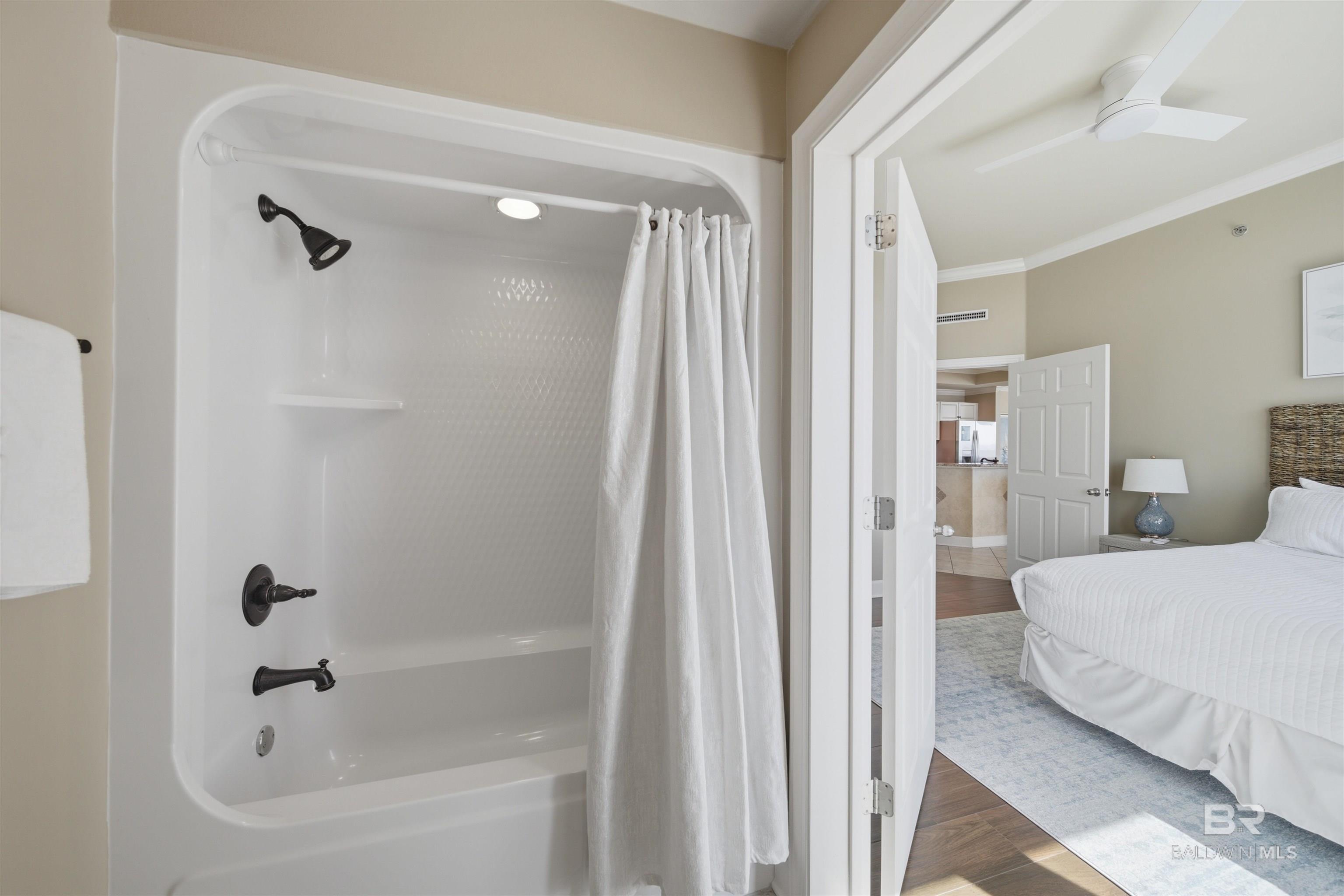 23972 Perdido Beach Boulevard UNIT 1801, Orange Beach, AL, 36561