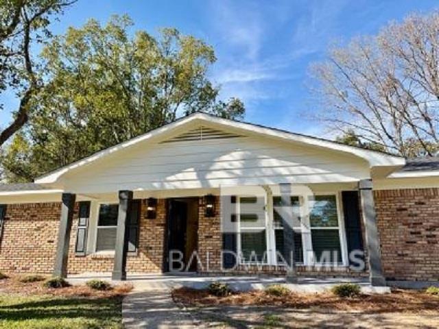 Homes for sale in Saraland, AL | 16 Cherry Dr, Saraland, AL 36571 | MLS# 392776