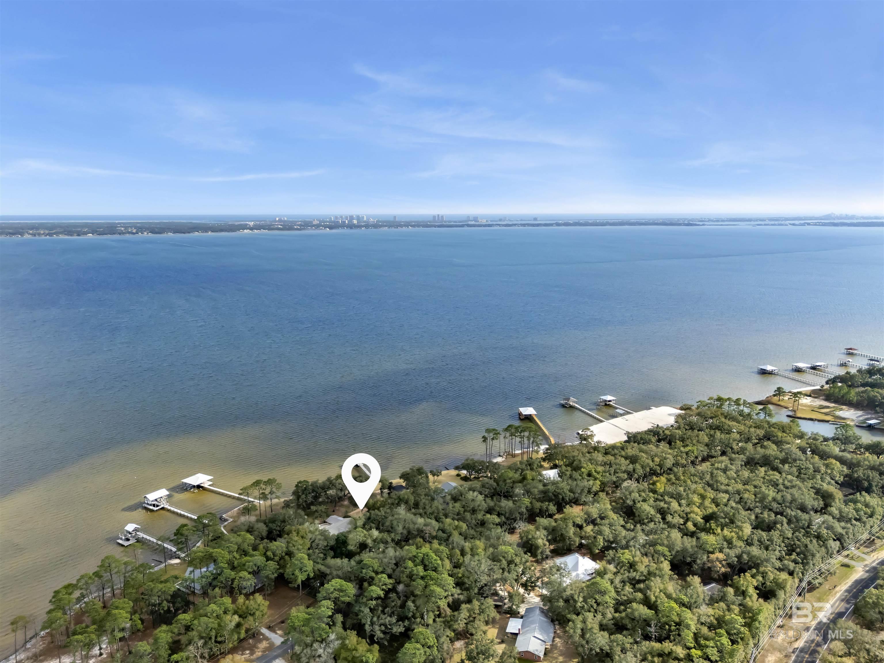 9462 Bay View Drive, Lillian, AL, 36549