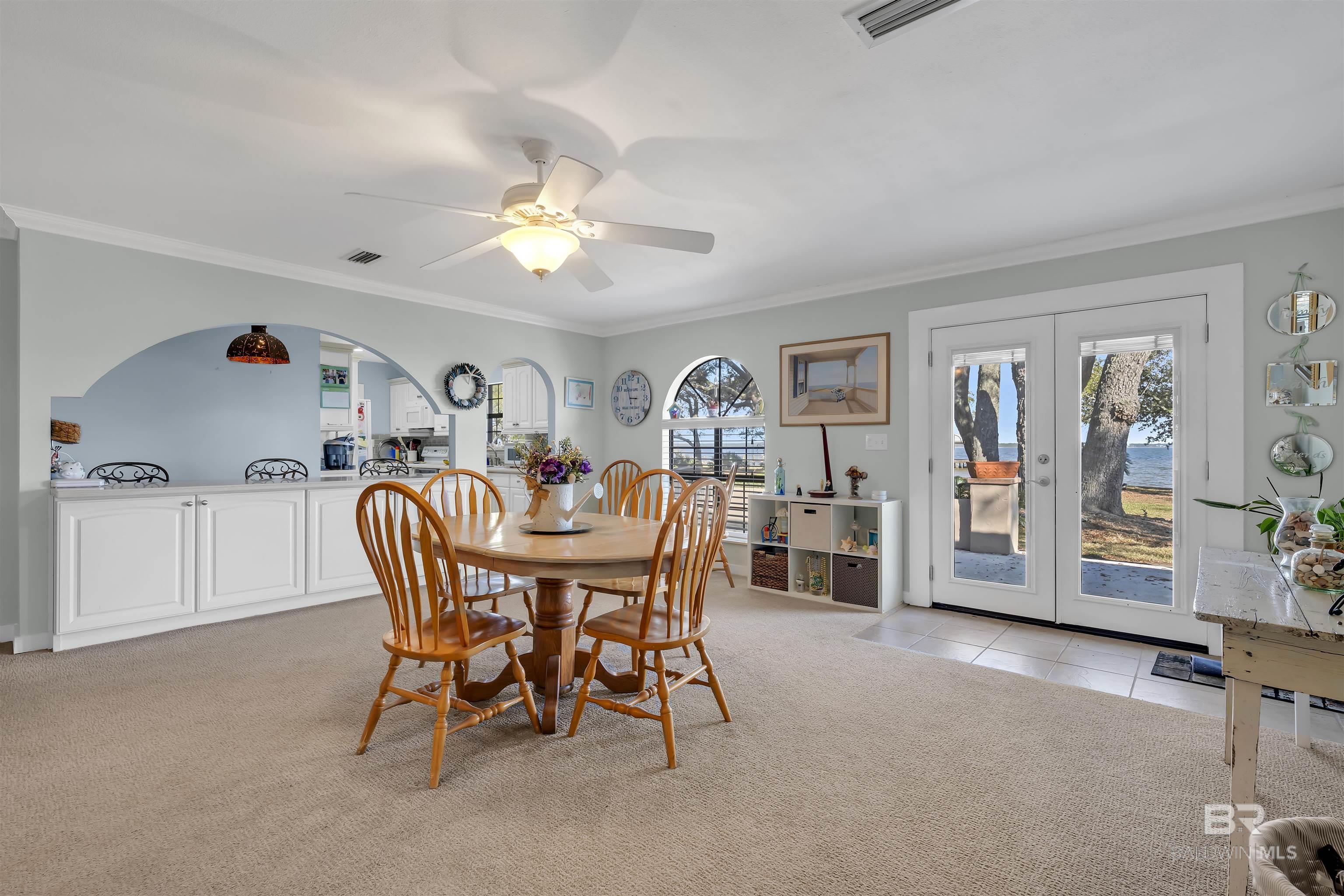 9462 Bay View Drive, Lillian, AL, 36549