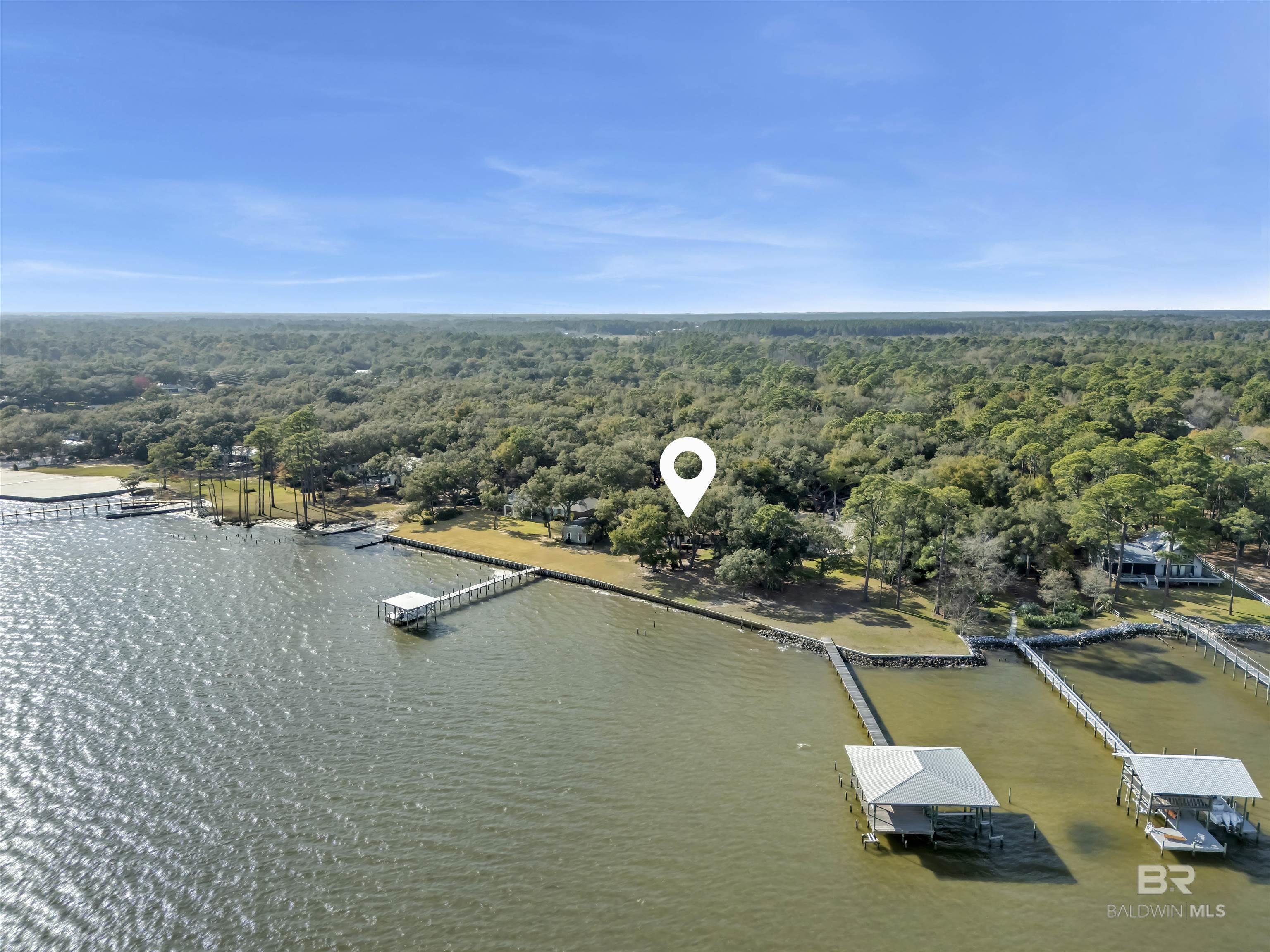 9462 Bay View Drive, Lillian, AL, 36549