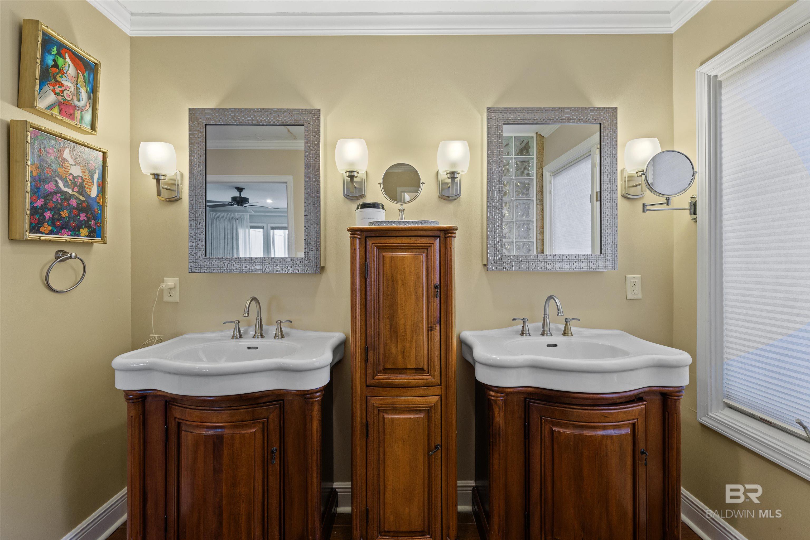 https://zimg.paragon.ice.com/ParagonImages/Property/PG/BCAR/392808/23/0/0/71883daf5c0bdd54d4e7235c56781e12/7/08202bd6890089521e5a3330330ac8aa/392808-640d8724-8b6c-4374-8320-3224fe15fe8f.JPG