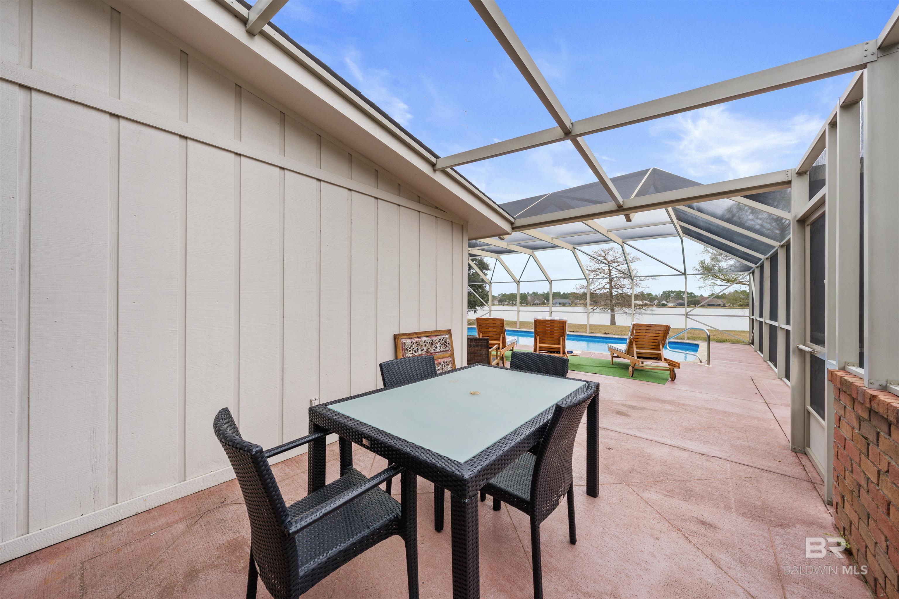 https://zimg.paragon.ice.com/ParagonImages/Property/PG/BCAR/392808/37/0/0/994a92dd4ed48b05bd087a2510e810e2/7/08202bd6890089521e5a3330330ac8aa/392808-903fd305-c2d3-4157-8ee9-c0de402d360b.JPG