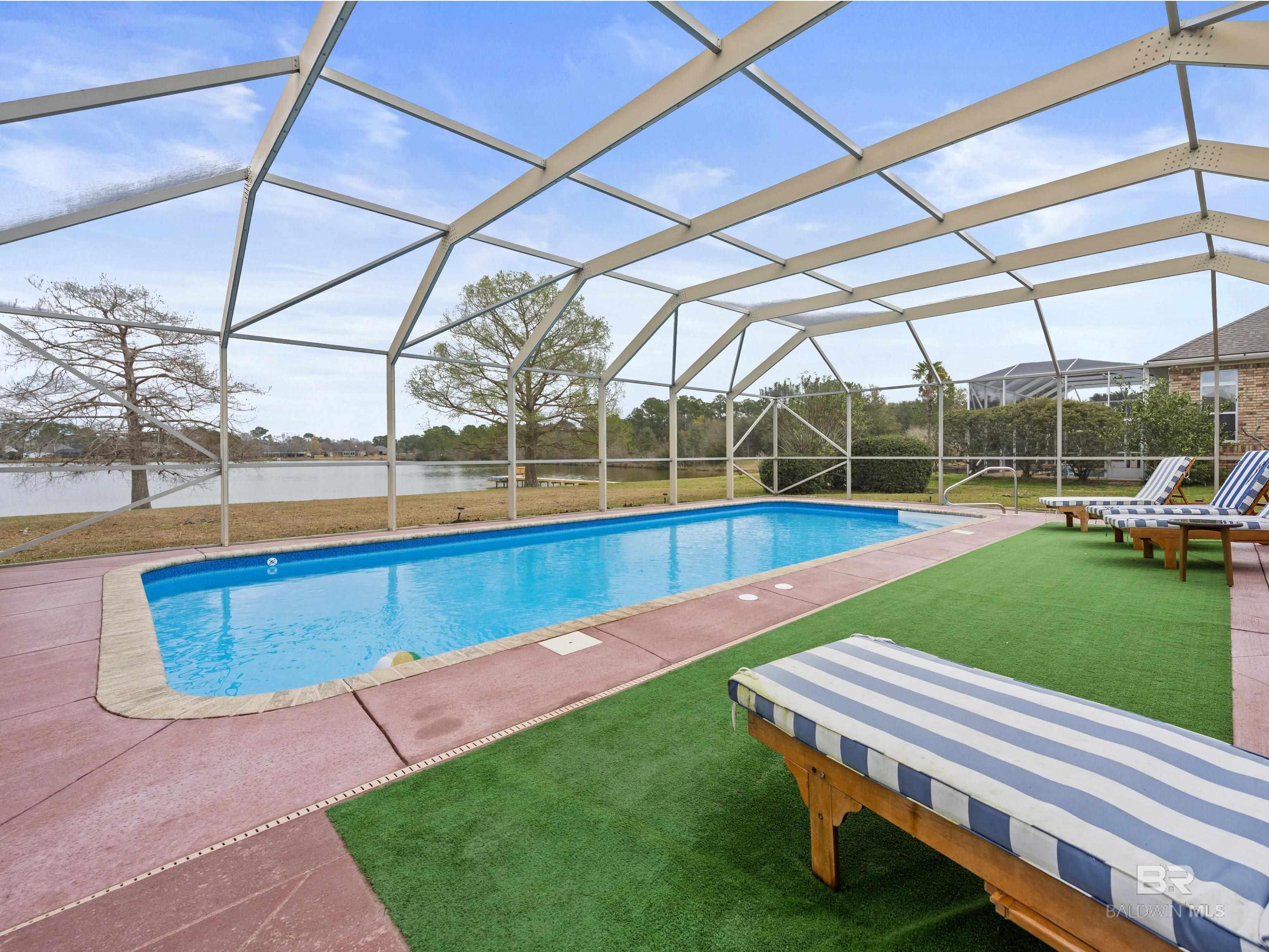 https://zimg.paragon.ice.com/ParagonImages/Property/PG/BCAR/392808/40/0/0/015fd43a1feb6c0b14ce95ac69c9b078/7/08202bd6890089521e5a3330330ac8aa/392808-d9661ce1-acf6-48d5-b6d7-fa7a39d544f3.JPG