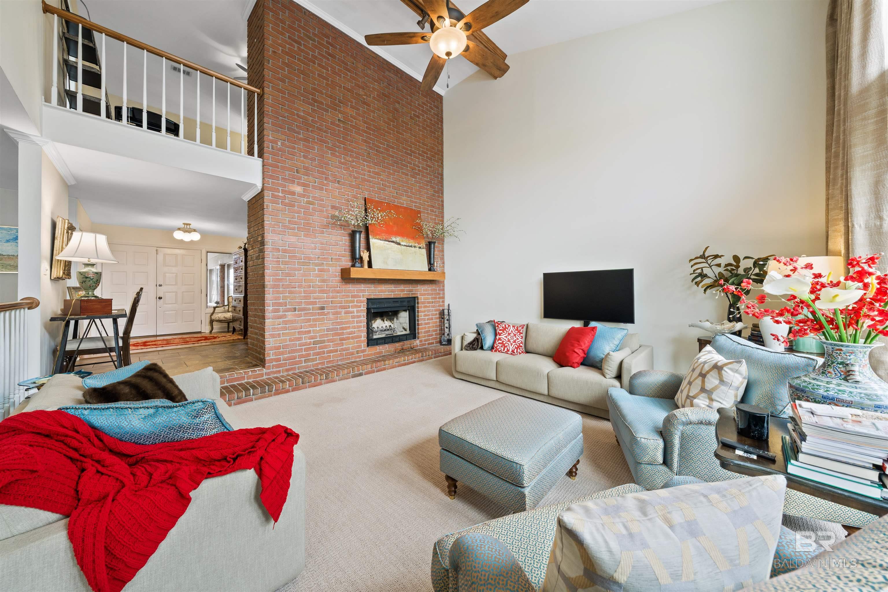 https://zimg.paragon.ice.com/ParagonImages/Property/PG/BCAR/392808/9/0/0/8881bc01109363c220e143d51f99fe58/7/08202bd6890089521e5a3330330ac8aa/392808-16d925bb-4be2-42b0-bec5-5edefab97a5c.JPG