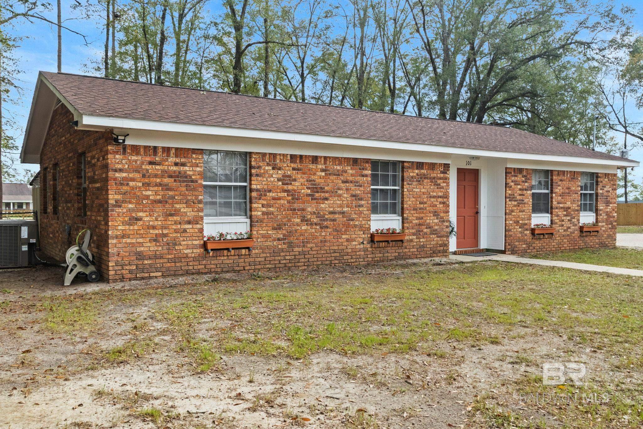 101 Duncan Street, East Brewton, AL, 36426