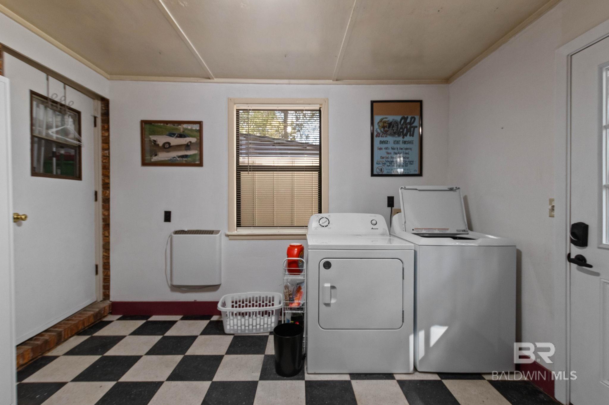 101 Duncan Street, East Brewton, AL, 36426