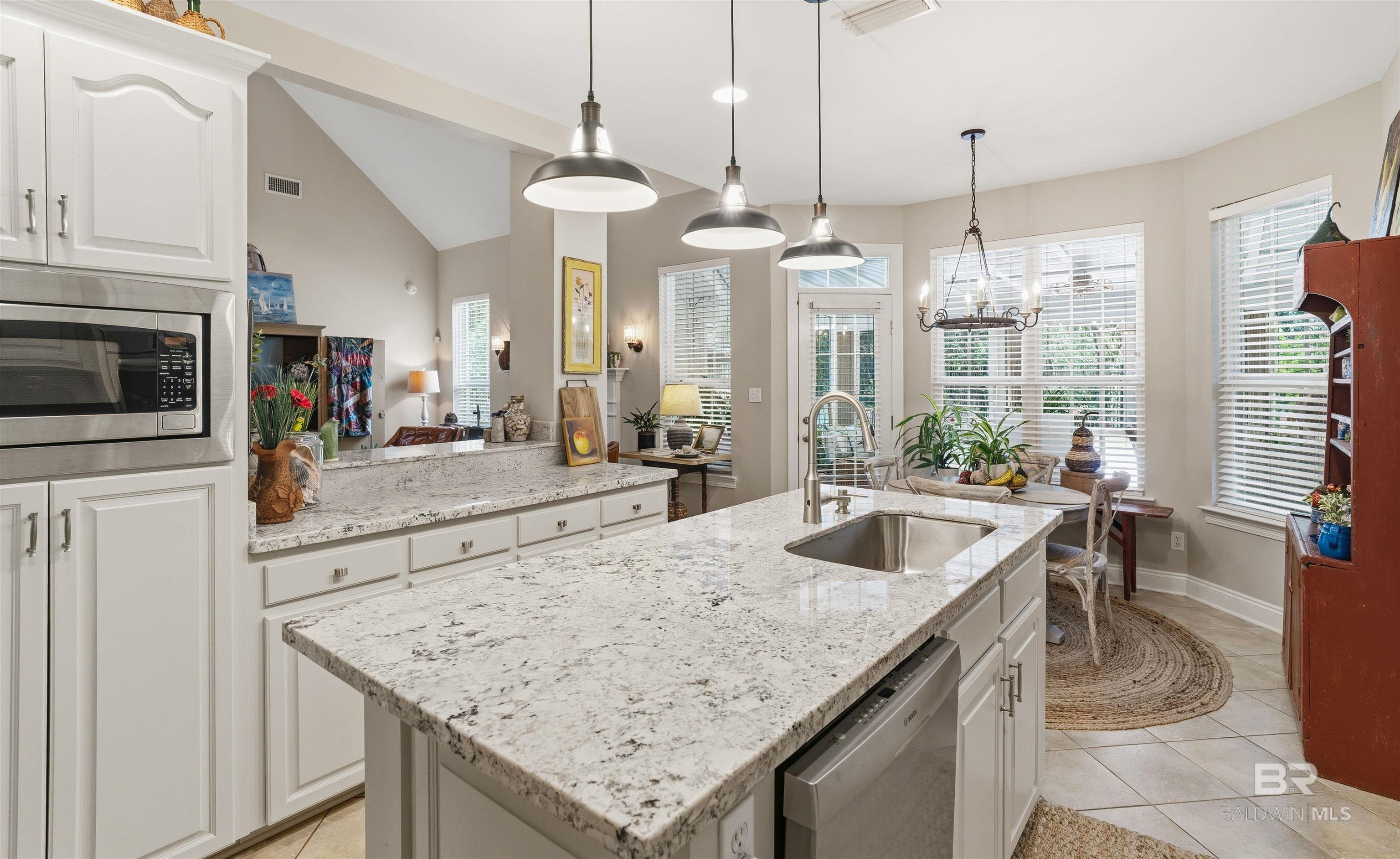713 S Mobile Street, Fairhope, AL, 36532