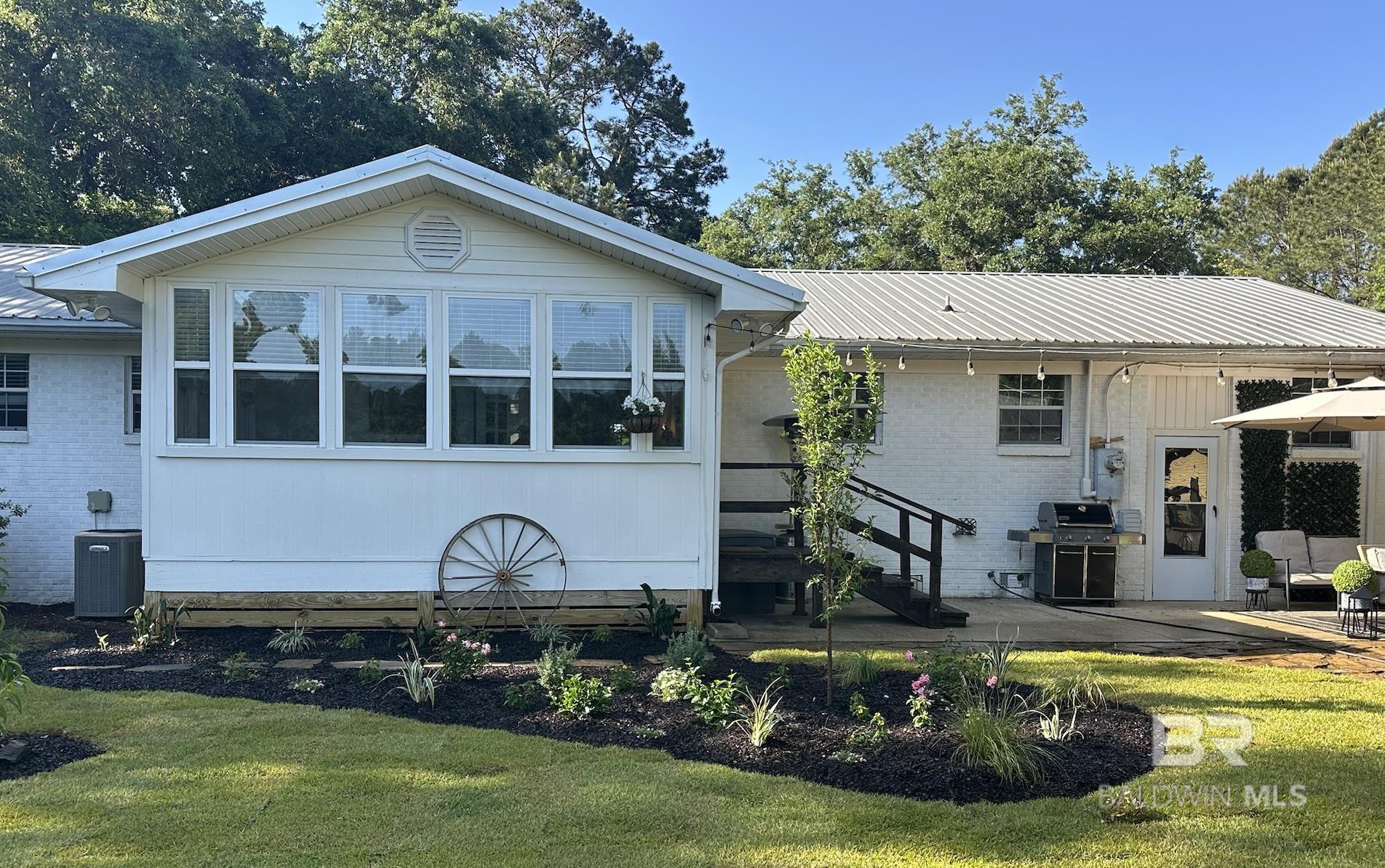 https://zimg.paragon.ice.com/ParagonImages/Property/PG/BCAR/392842/26/0/0/7cfbe6ec0274c68f971375e94107563d/7/53464fd02f32c2d74b94b3e6d3278e2a/392842-64f3e9ff-98f2-4412-aa53-c32be367ecc0.JPG
