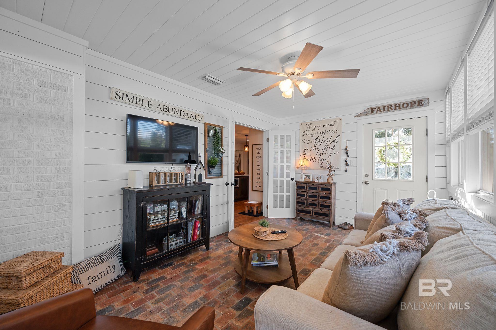 9407 Twin Beech Road, Fairhope, AL, 36532