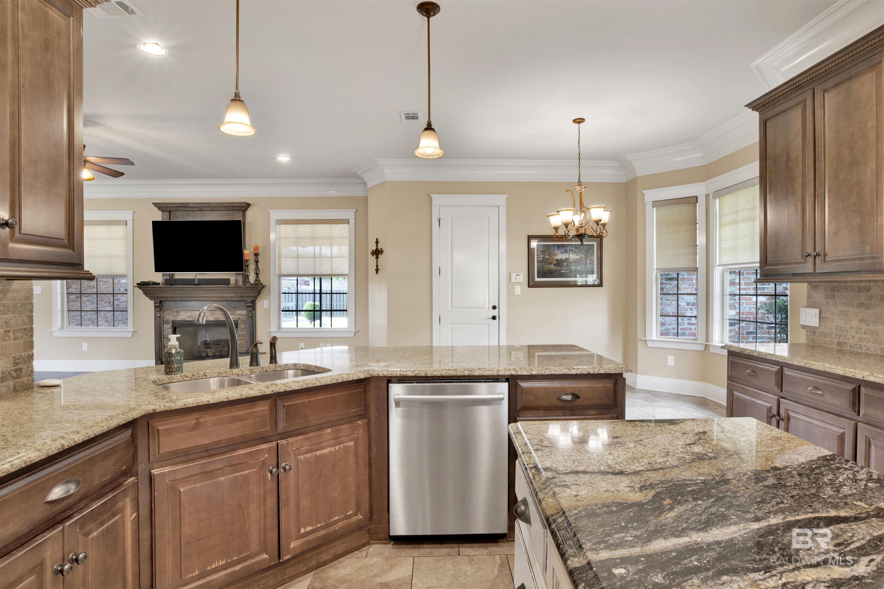 211 Belmont Avenue, Fairhope, AL, 36532