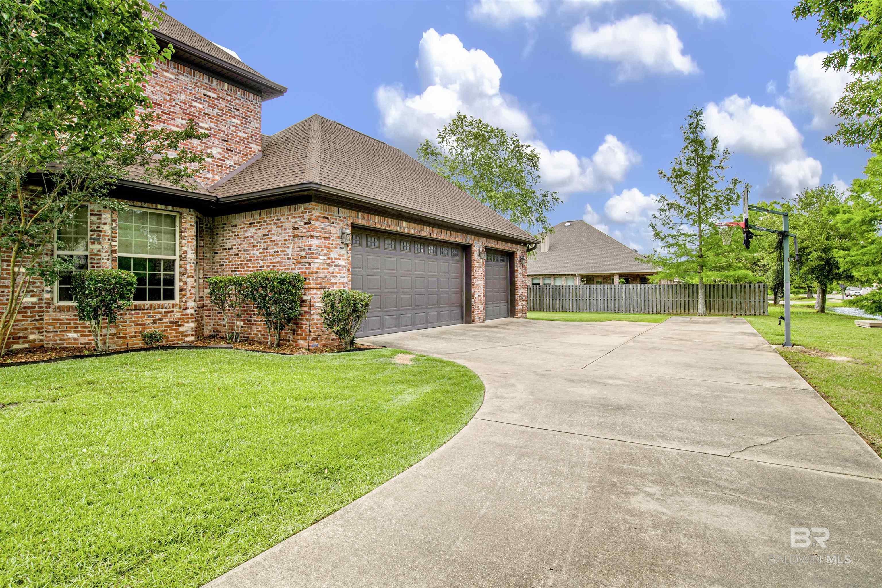 211 Belmont Avenue, Fairhope, AL, 36532