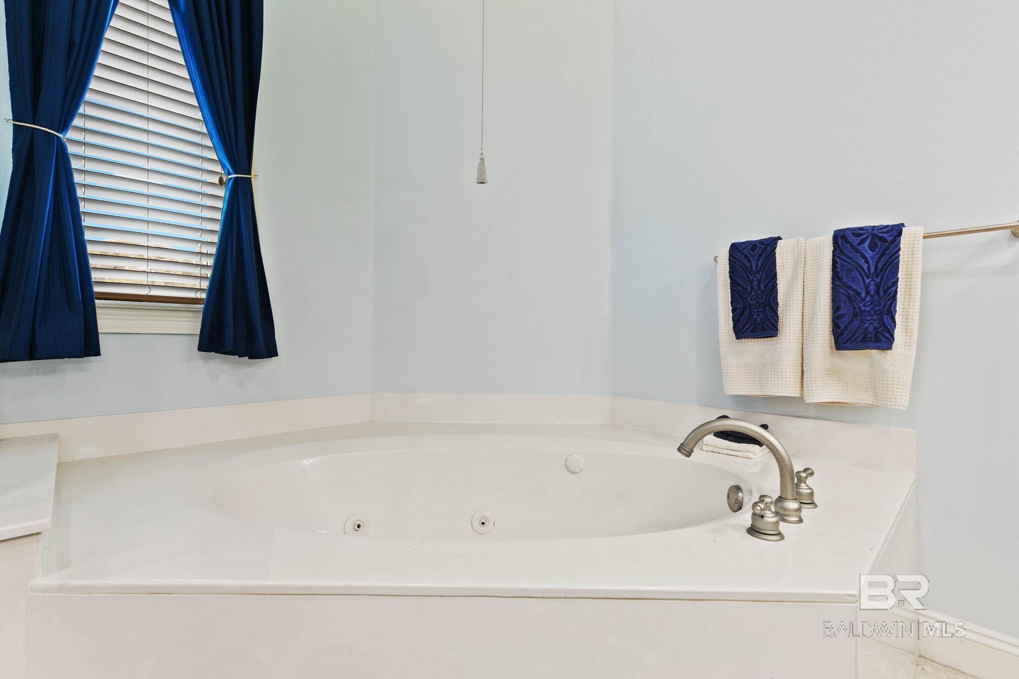 28250 Canal Road UNIT 208, Orange Beach, AL, 36561