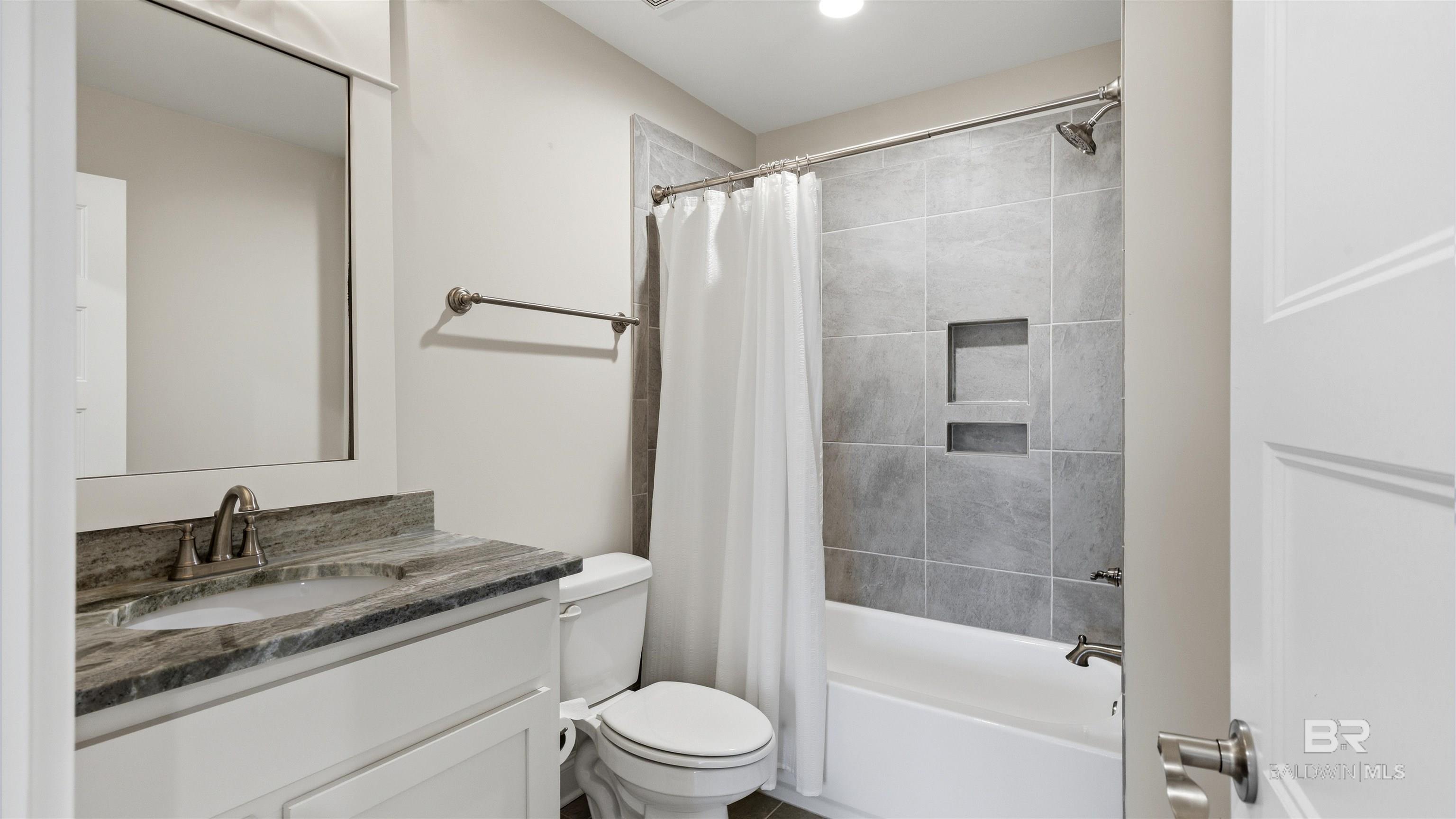 252 Garrison Boulevard, Fairhope, AL, 36532