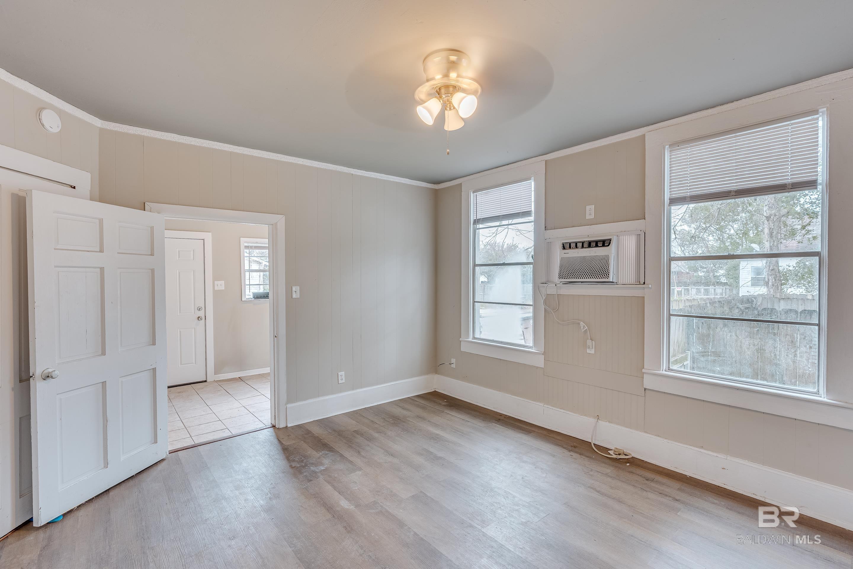 1005 Oak Street, Mobile, AL, 36604