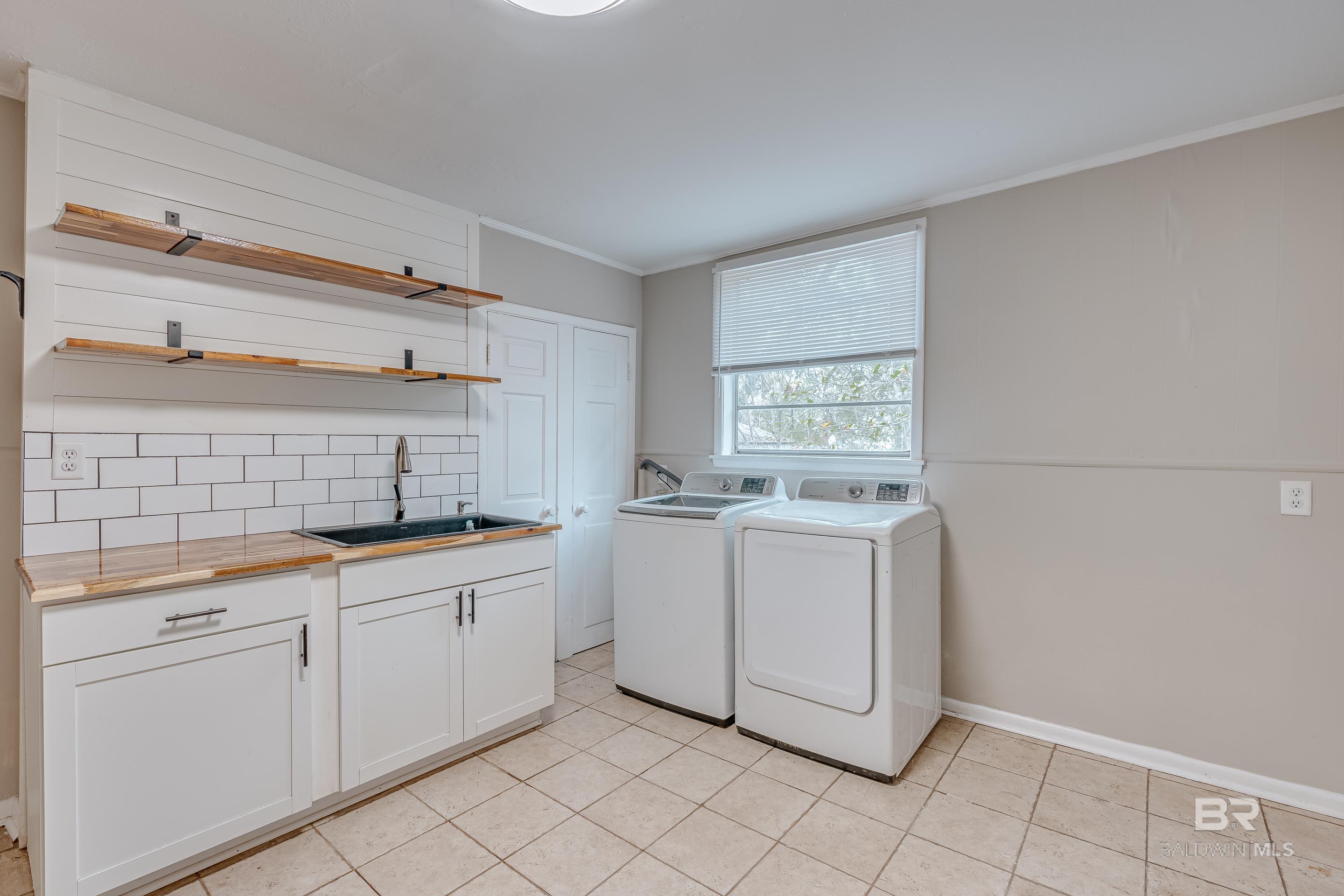 1005 Oak Street, Mobile, AL, 36604