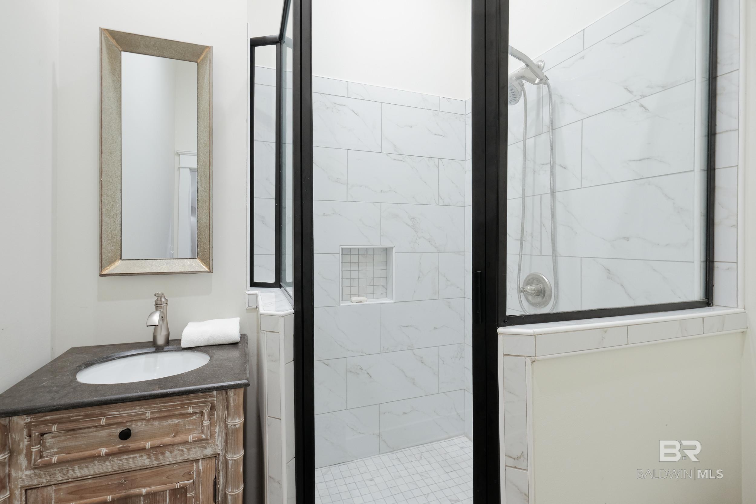 5517 Bear Point Avenue, Orange Beach, AL, 36561