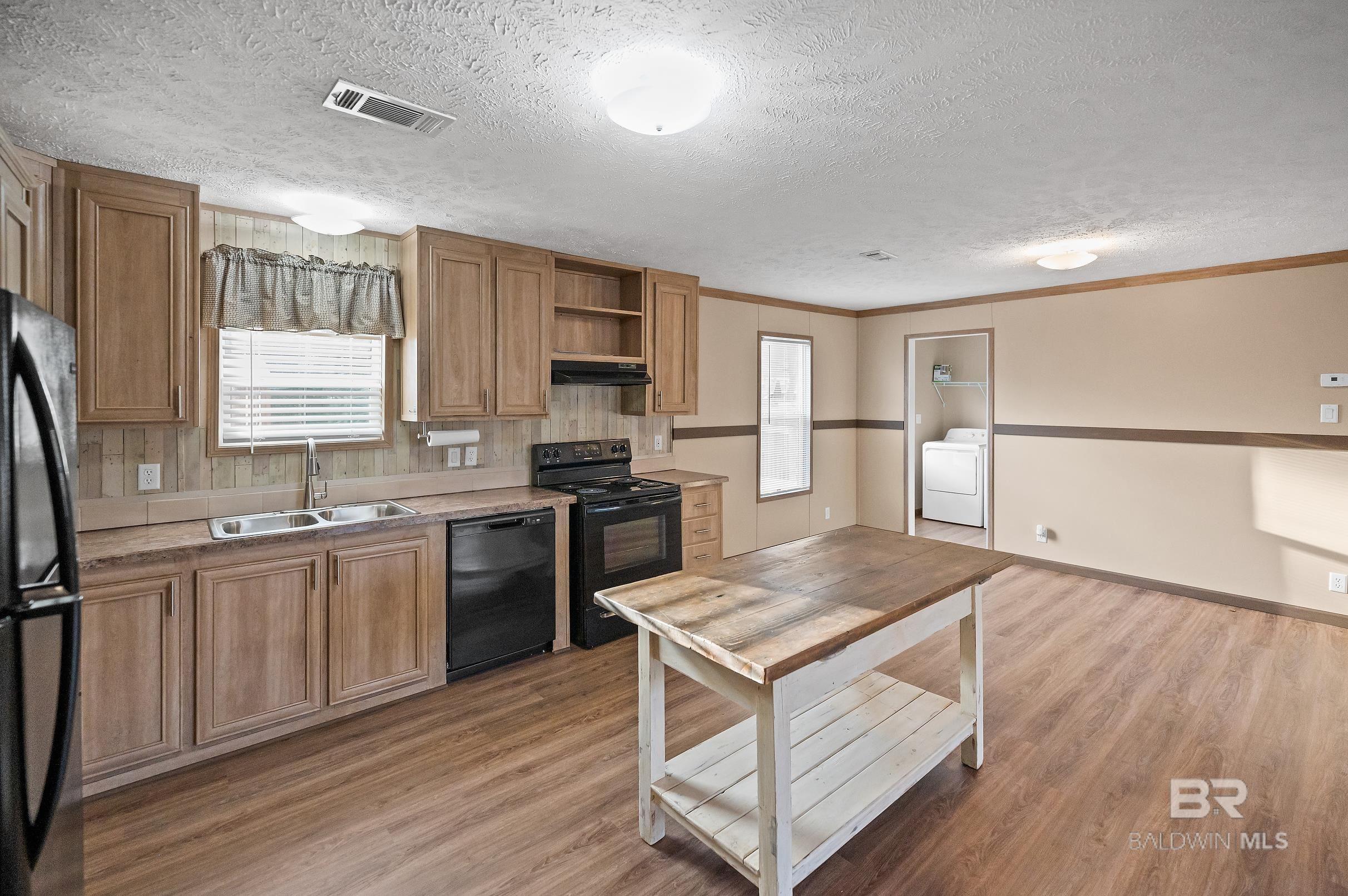 13059 4th Street, Lillian, AL, 36549