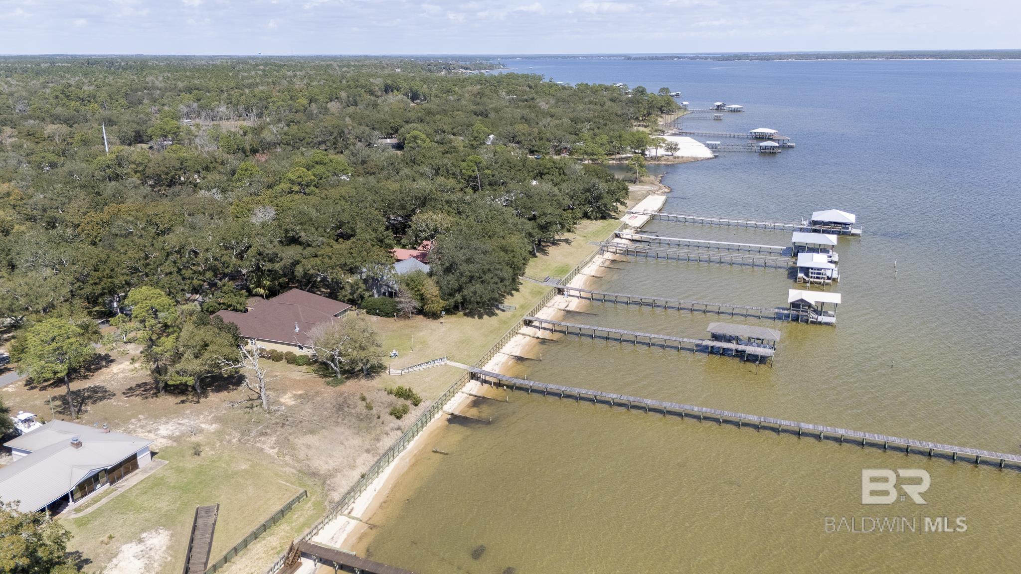 9202 Bay View Drive, Lillian, AL, 36549