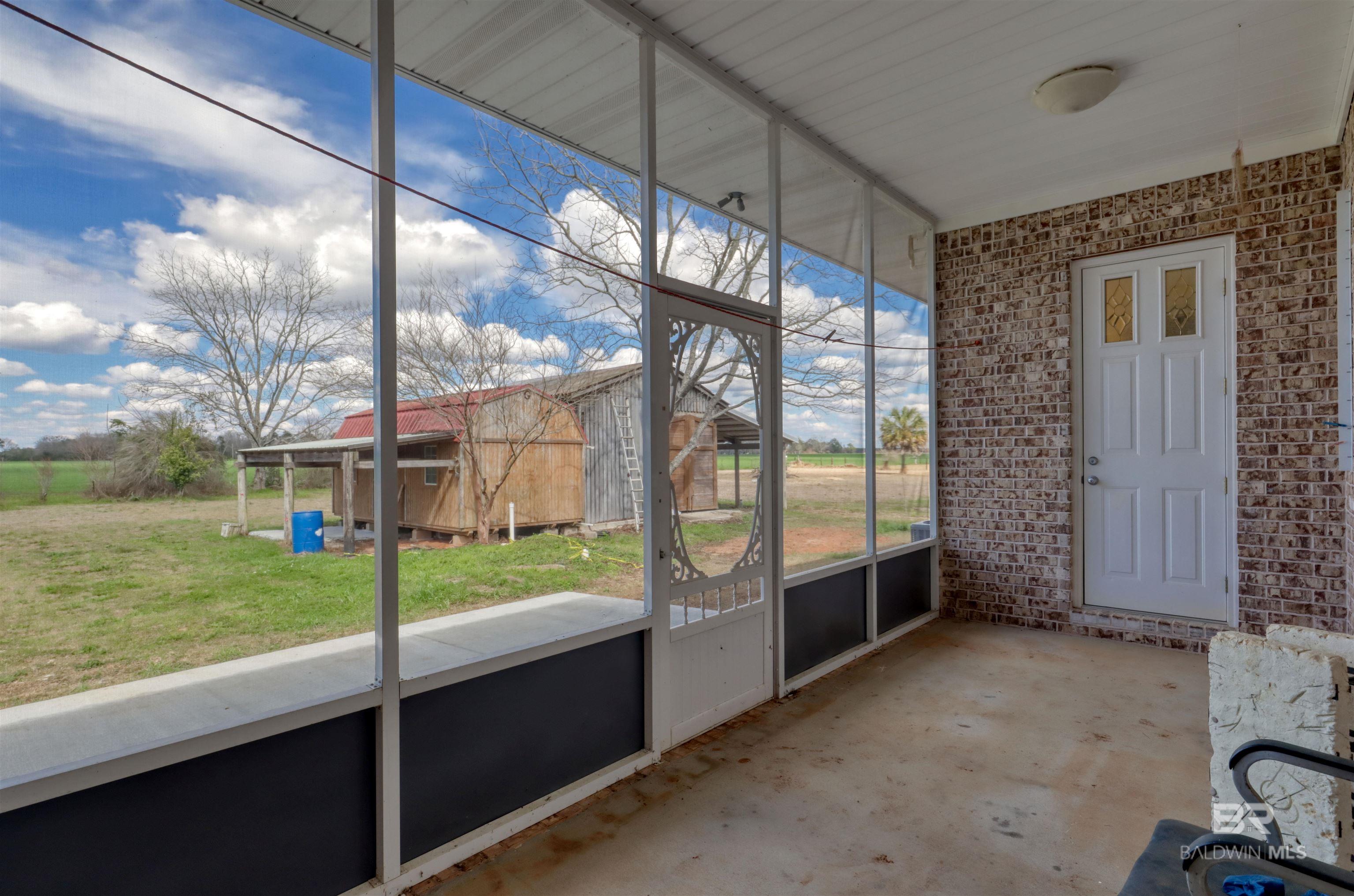 https://zimg.paragon.ice.com/ParagonImages/Property/PG/BCAR/392992/35/0/0/5da87f7c5ac470dde8ab3006dc8d6203/7/a7b28549190b116fd0a0a903614839ed/392992-f83cabe1-d74d-4b15-953d-1e244bd648d3.JPG