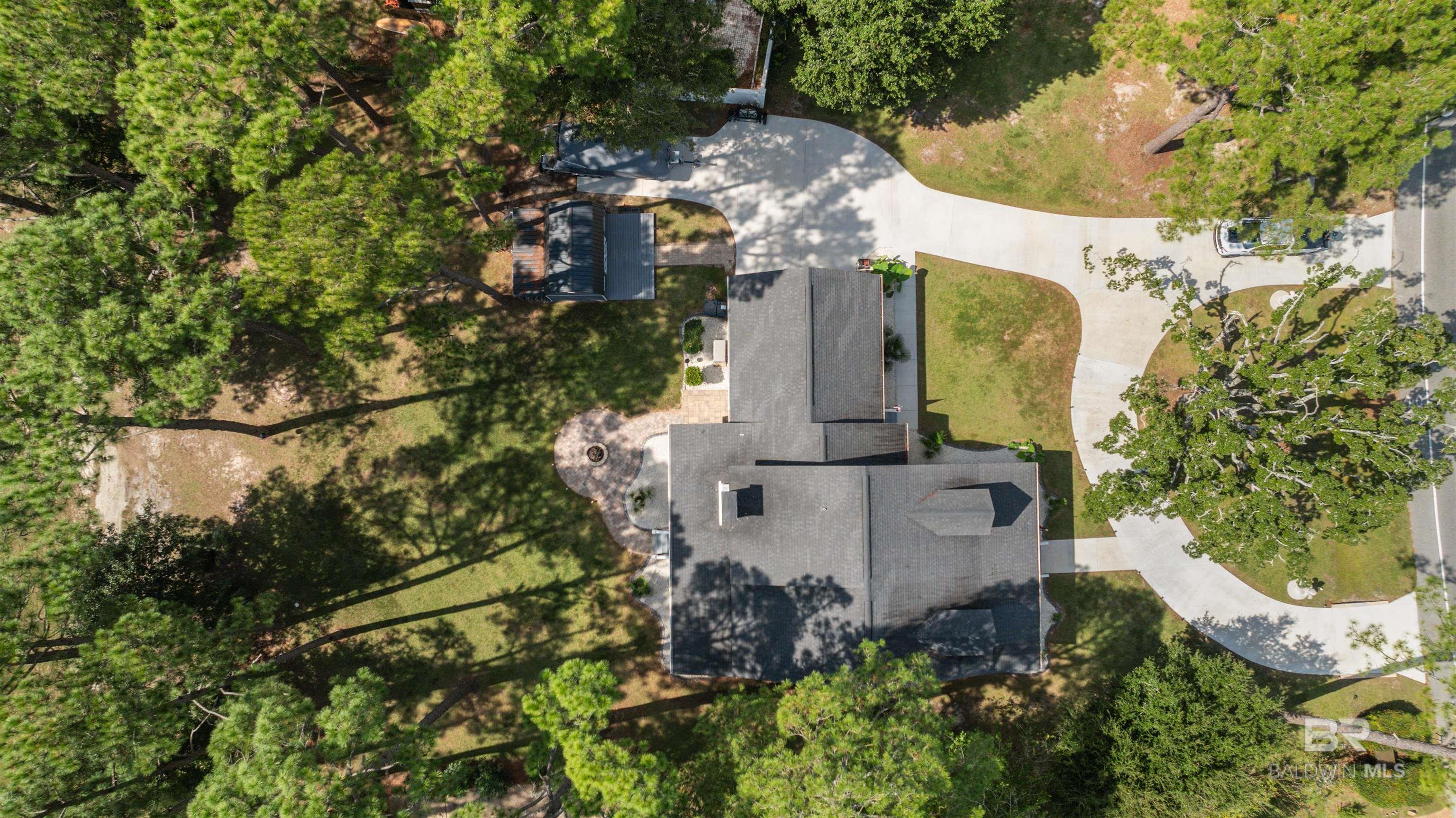 437 Wedgewood Drive, Gulf Shores, AL, 36542-3057