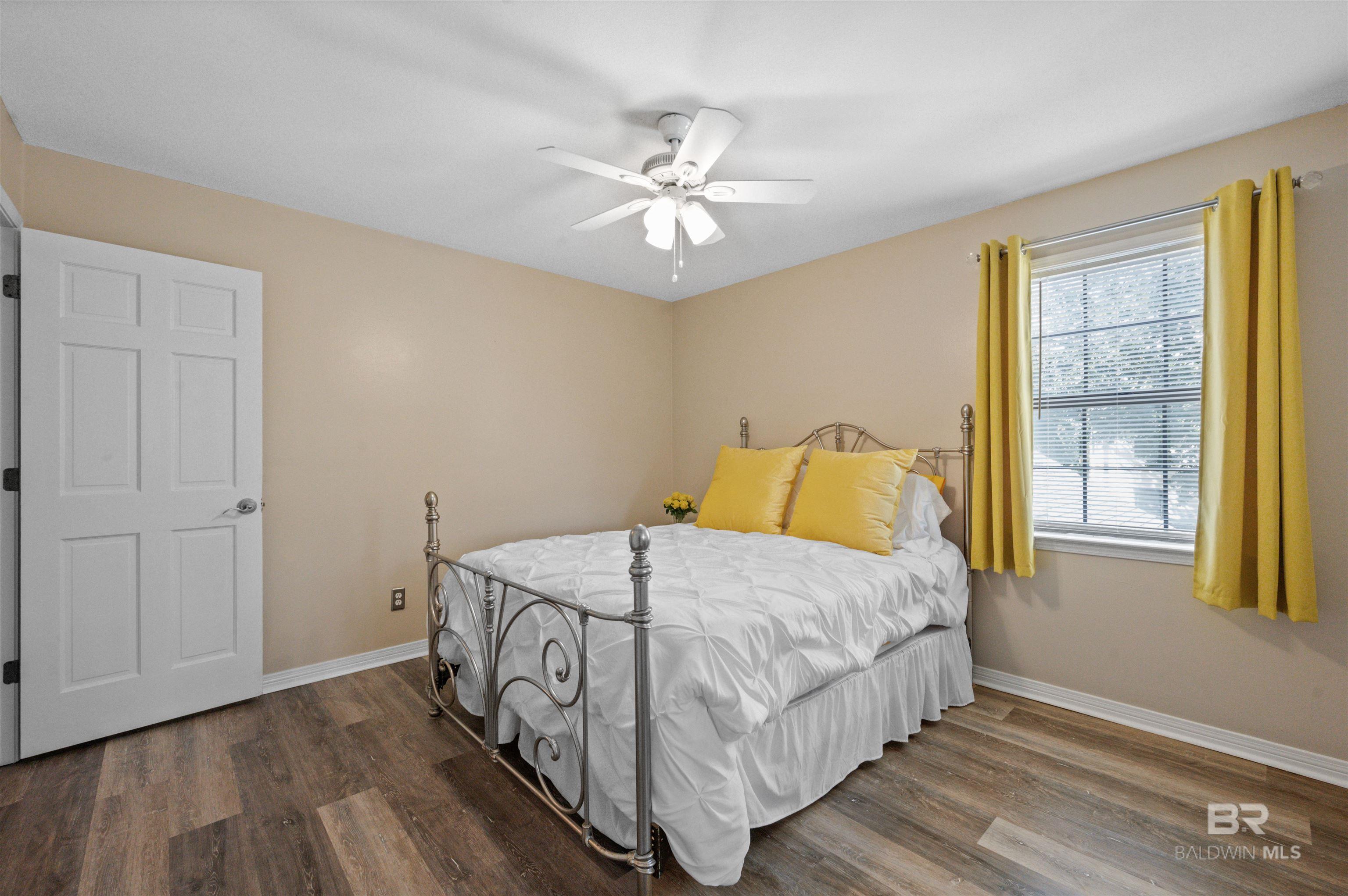 437 Wedgewood Drive, Gulf Shores, AL, 36542-3057