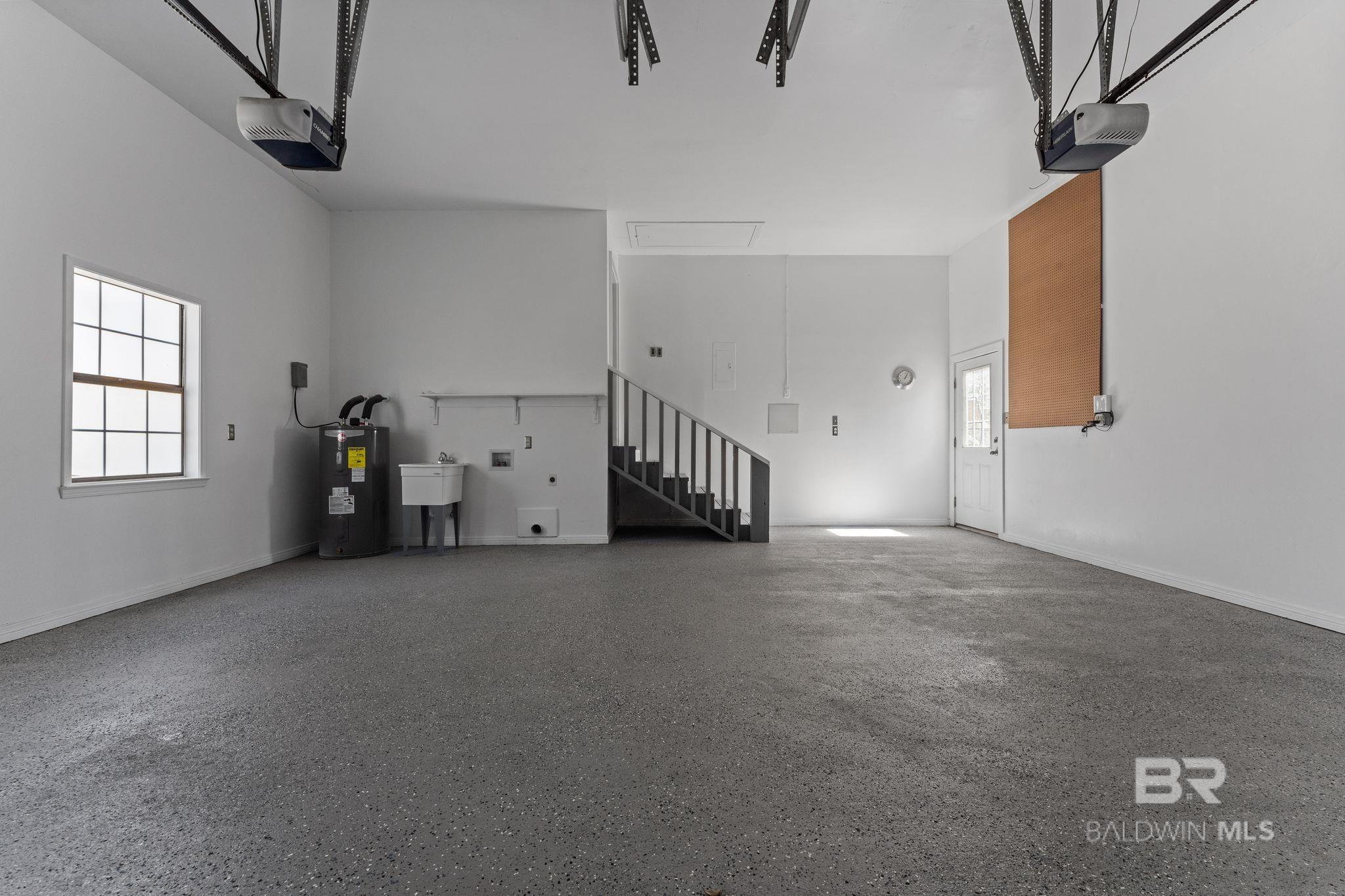 437 Wedgewood Drive, Gulf Shores, AL, 36542-3057