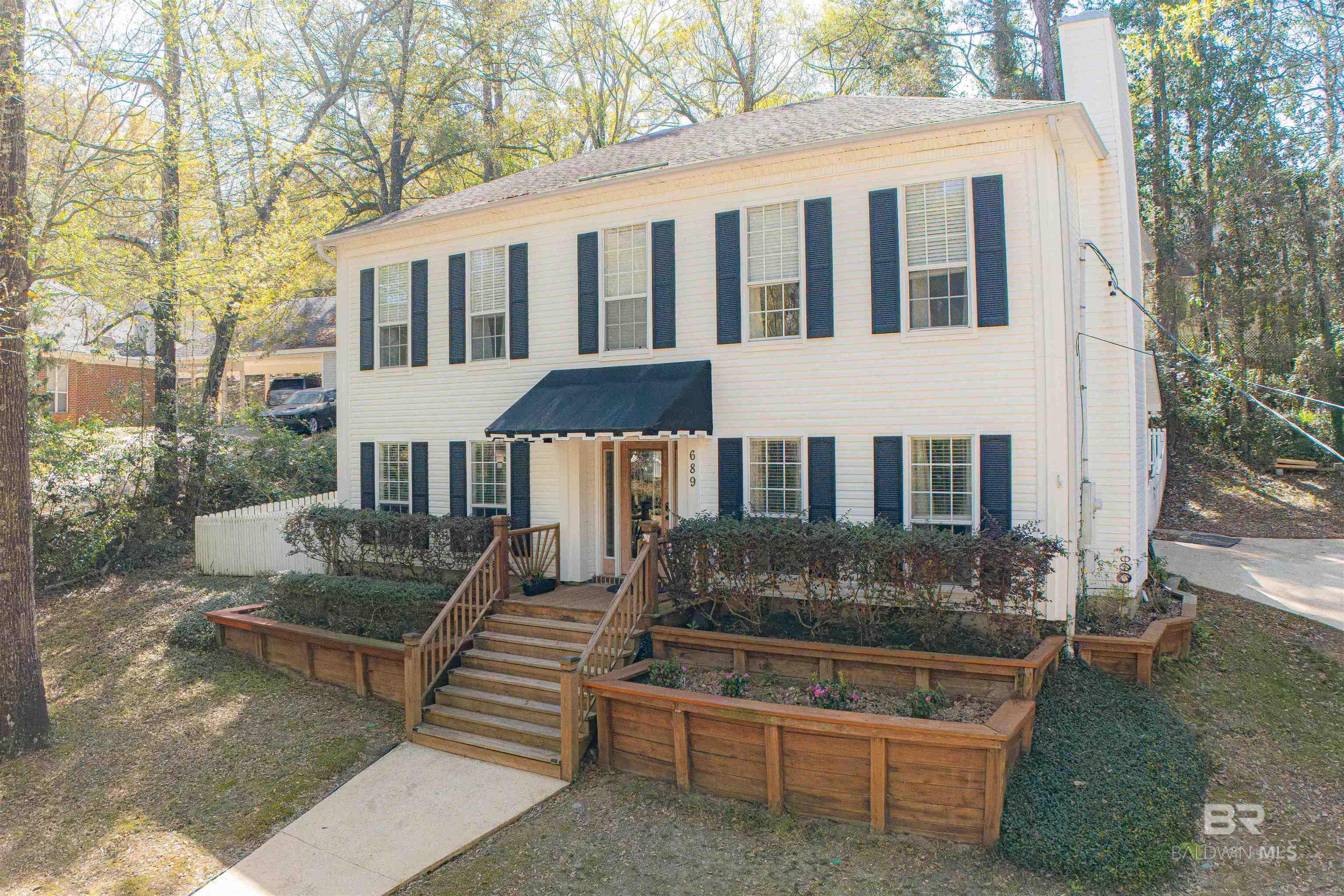 689 Ridgewood Drive, Daphne, AL, 36526