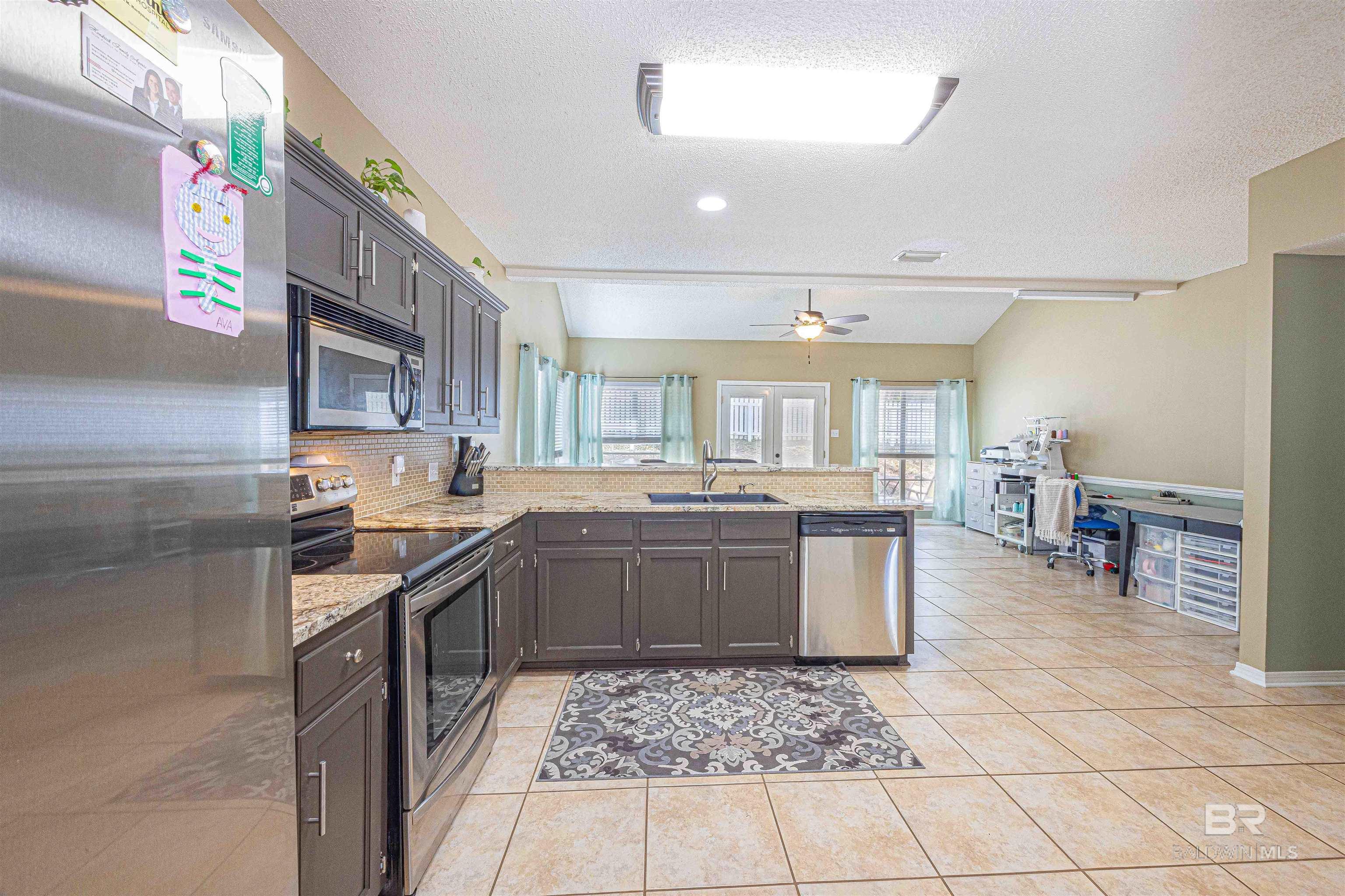 689 Ridgewood Drive, Daphne, AL, 36526