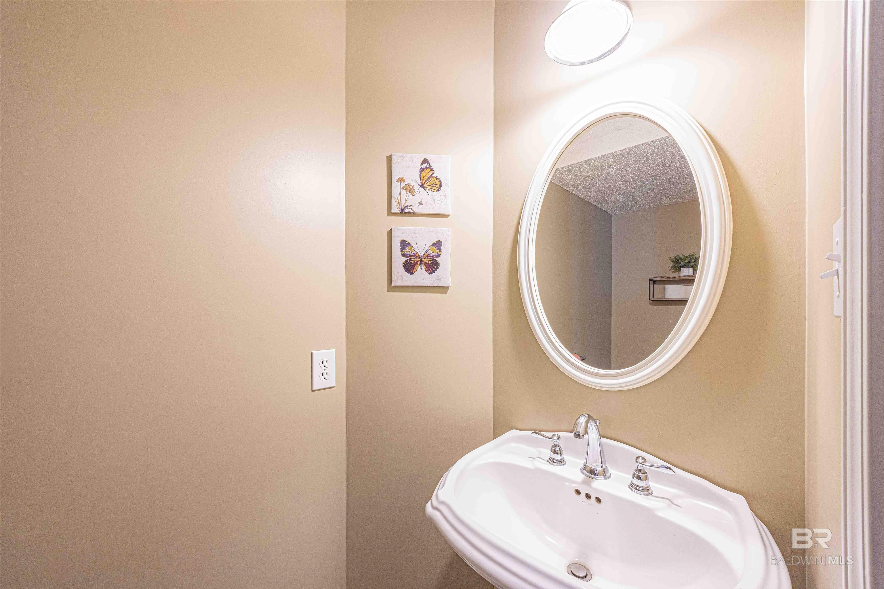 689 Ridgewood Drive, Daphne, AL, 36526