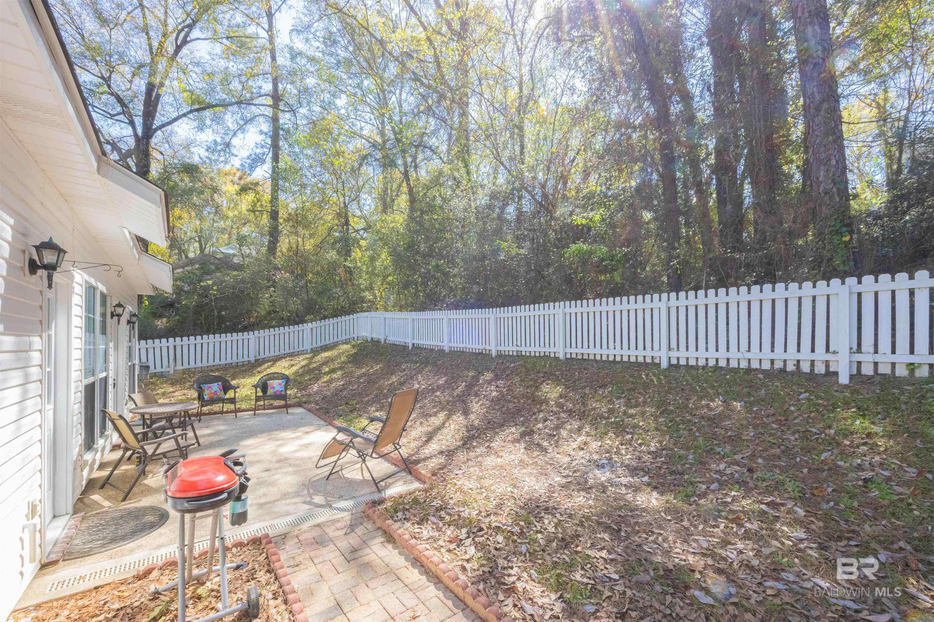 689 Ridgewood Drive, Daphne, AL, 36526