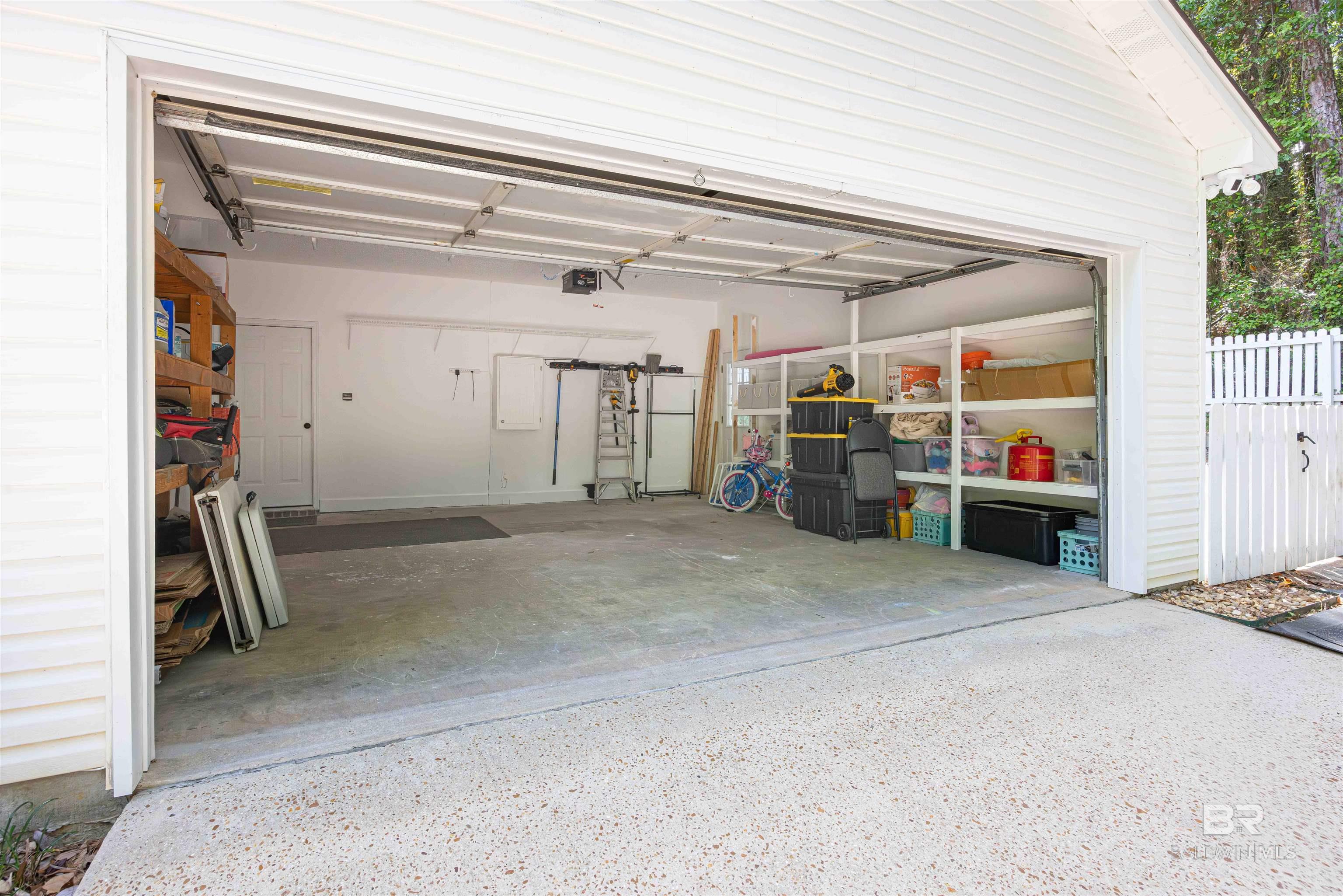 689 Ridgewood Drive, Daphne, AL, 36526