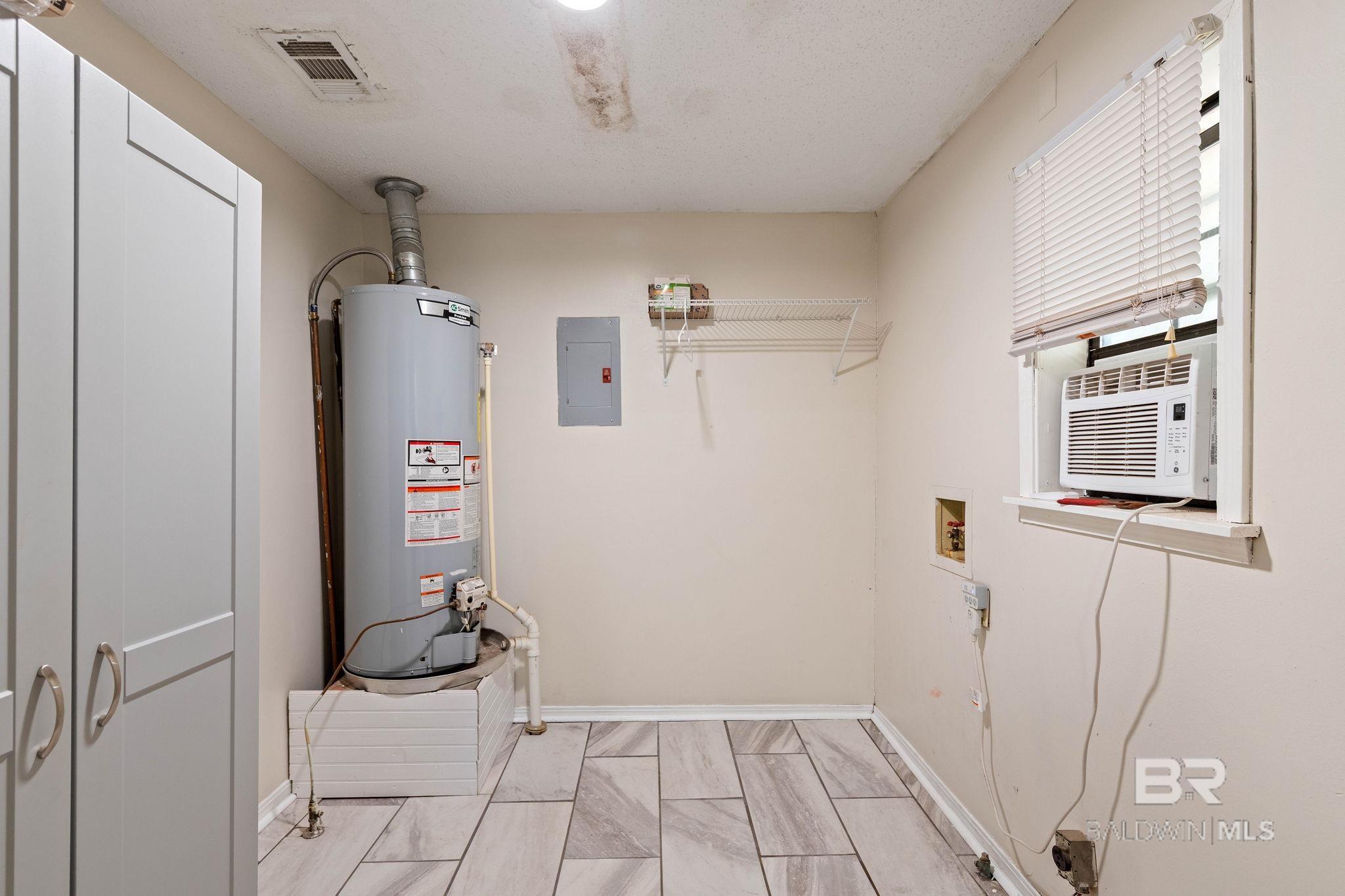 301 Azalea Circle, Mobile, AL, 36608