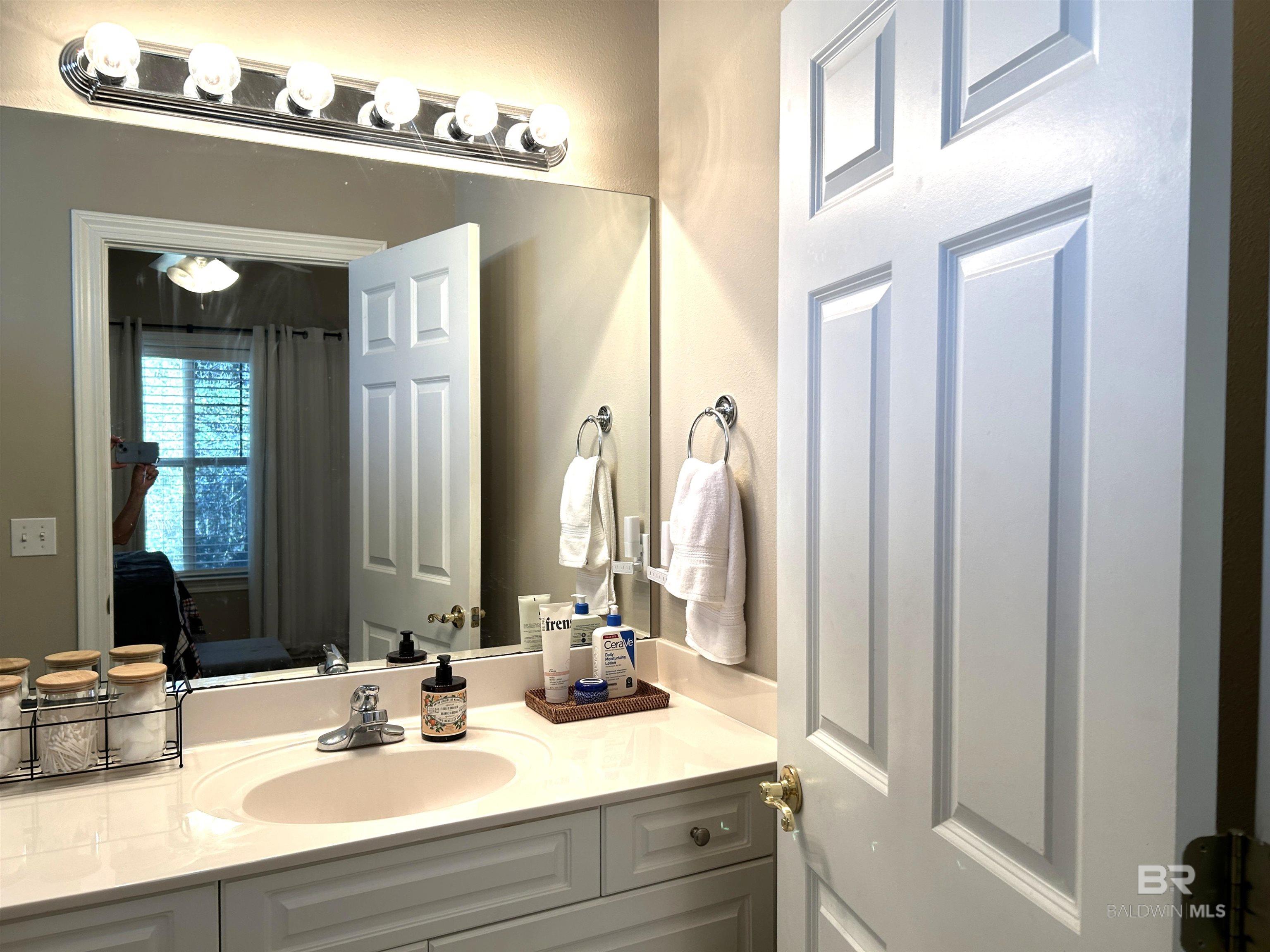 430 W FORT MORGAN Road UNIT 104, Gulf Shores, AL, 36542