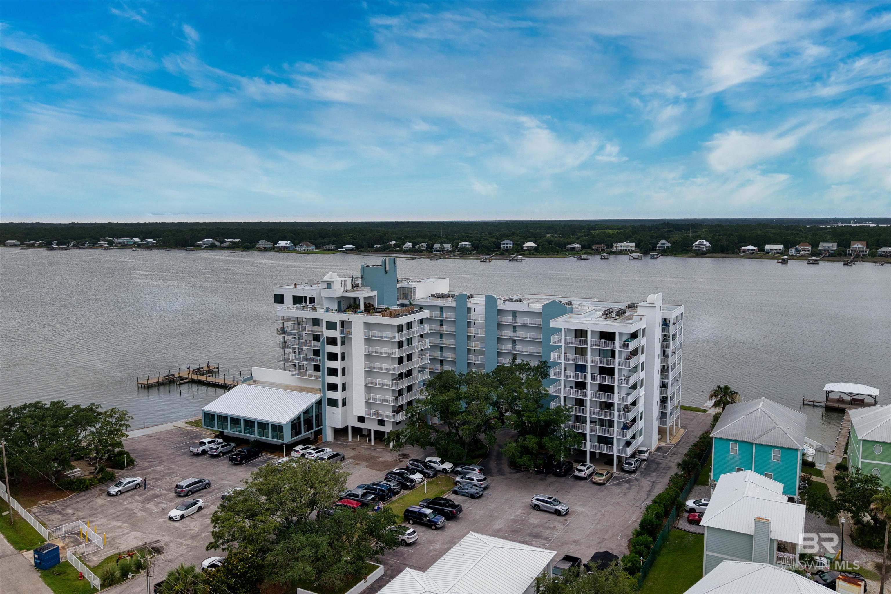 https://zimg.paragon.ice.com/ParagonImages/Property/PG/BCAR/393187/28/0/0/9b393c50620b80276f5410283f5148ea/7/f988024921a593cccfa204f5ec84e96e/393187-11025e64-7be2-4651-8d28-19ebd153922c.JPG