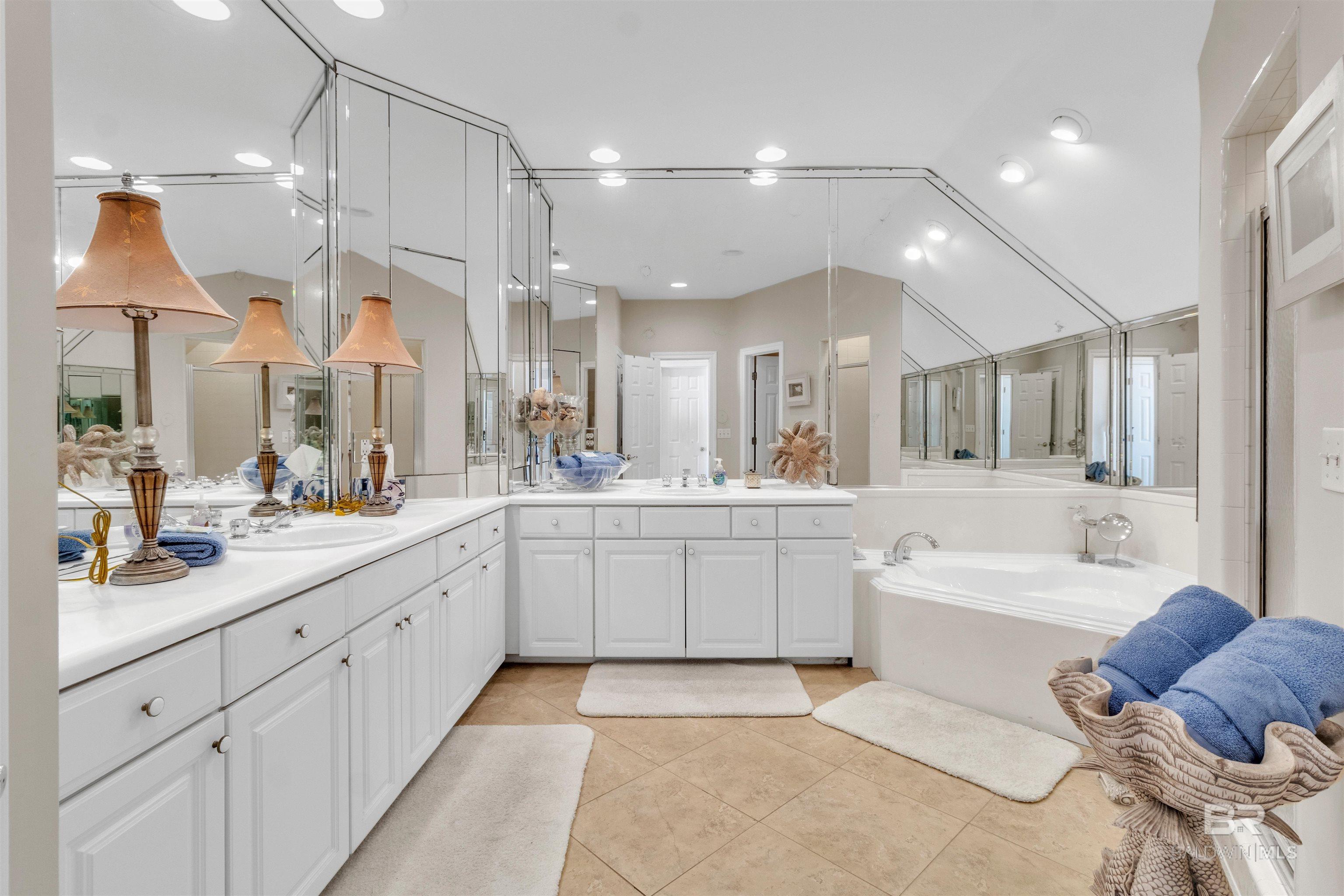 6010 South Sea Circle, Gulf Shores, AL, 36542