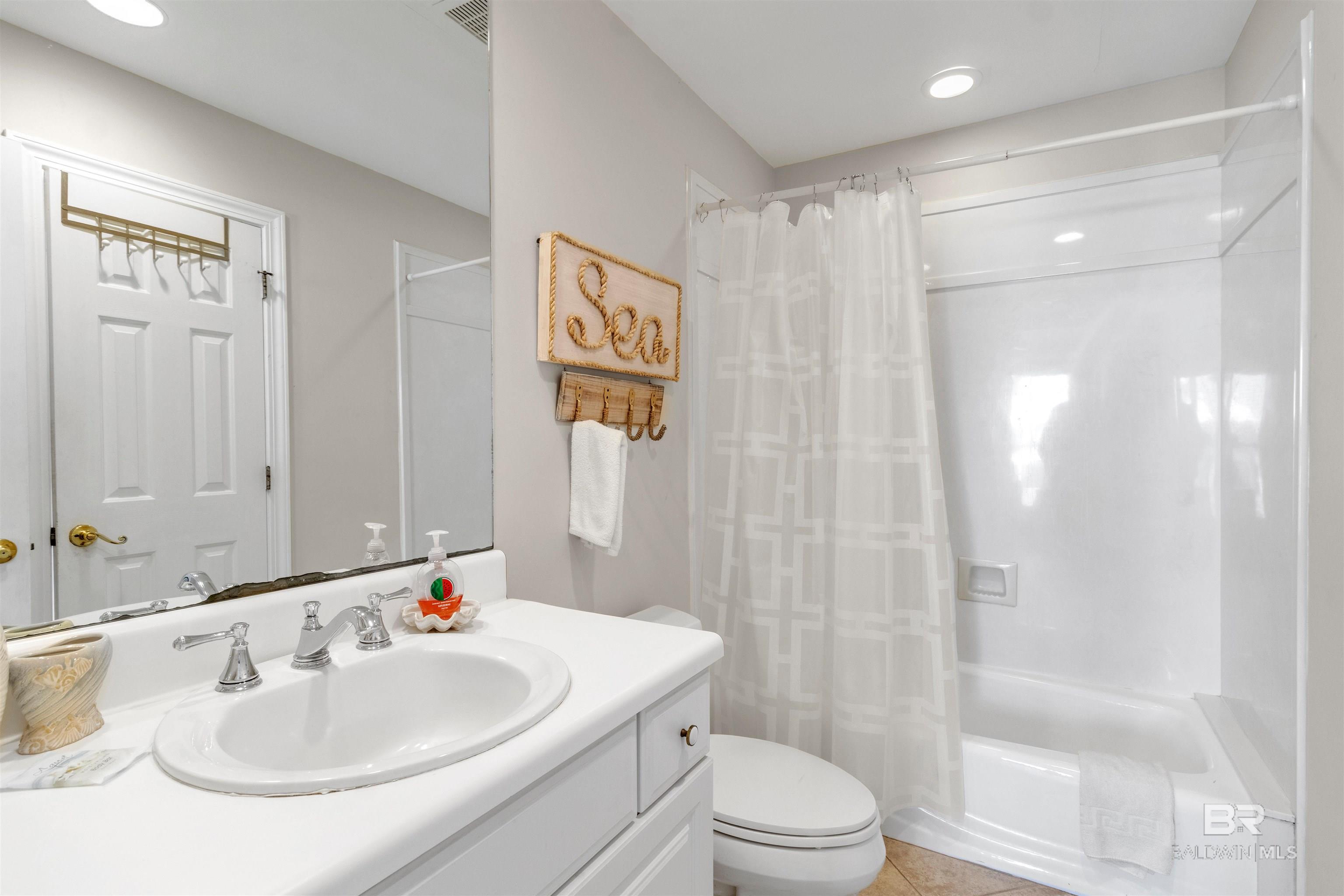 6010 South Sea Circle, Gulf Shores, AL, 36542