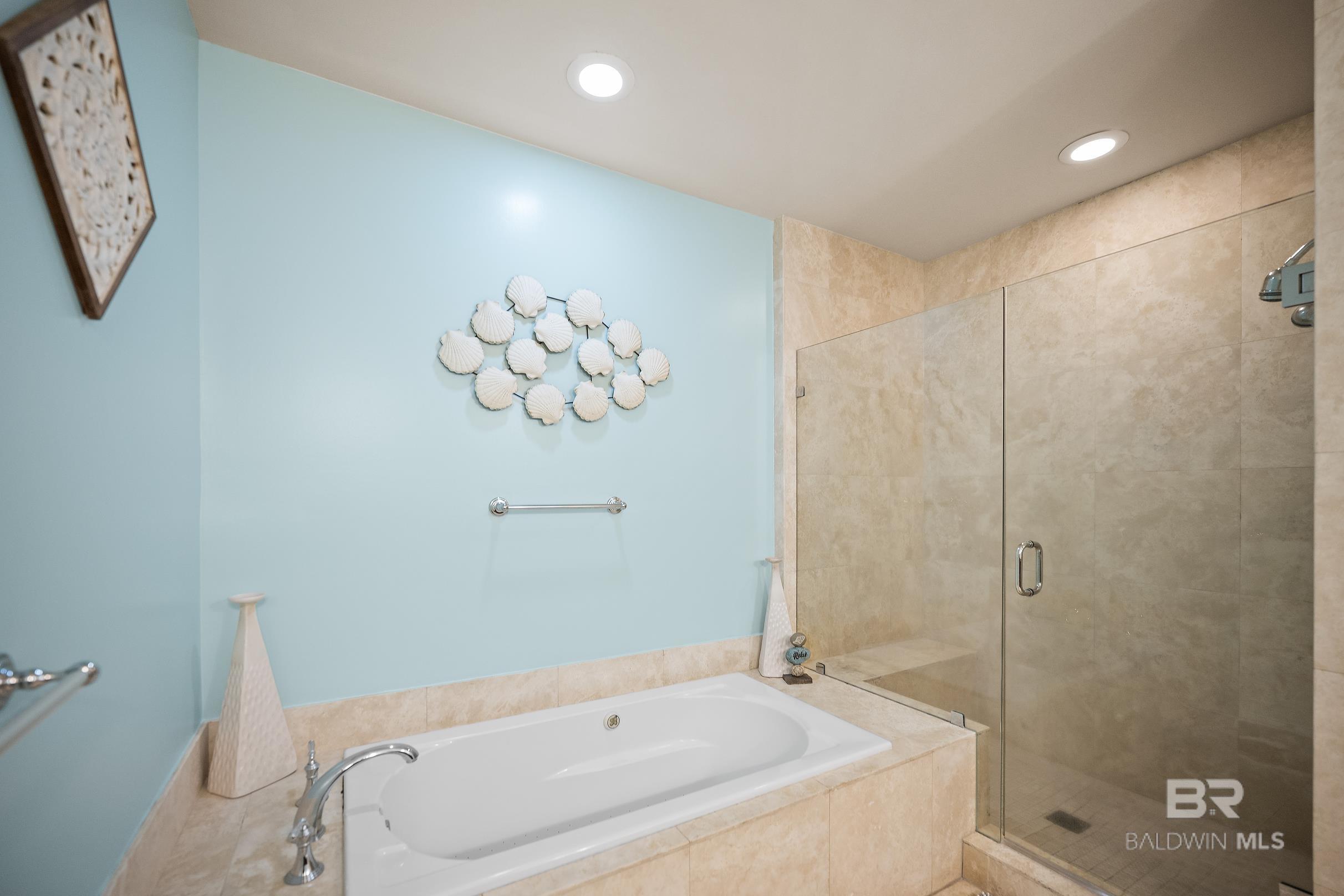 4851 Wharf Parkway UNIT 821, Orange Beach, AL, 36561