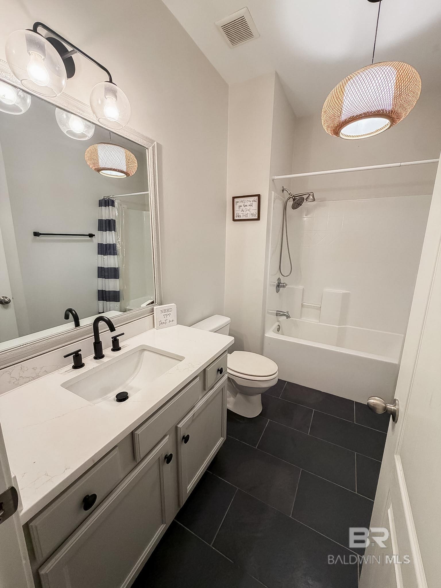 8304 E Willow Trace Court, Wilmer, AL, 36587