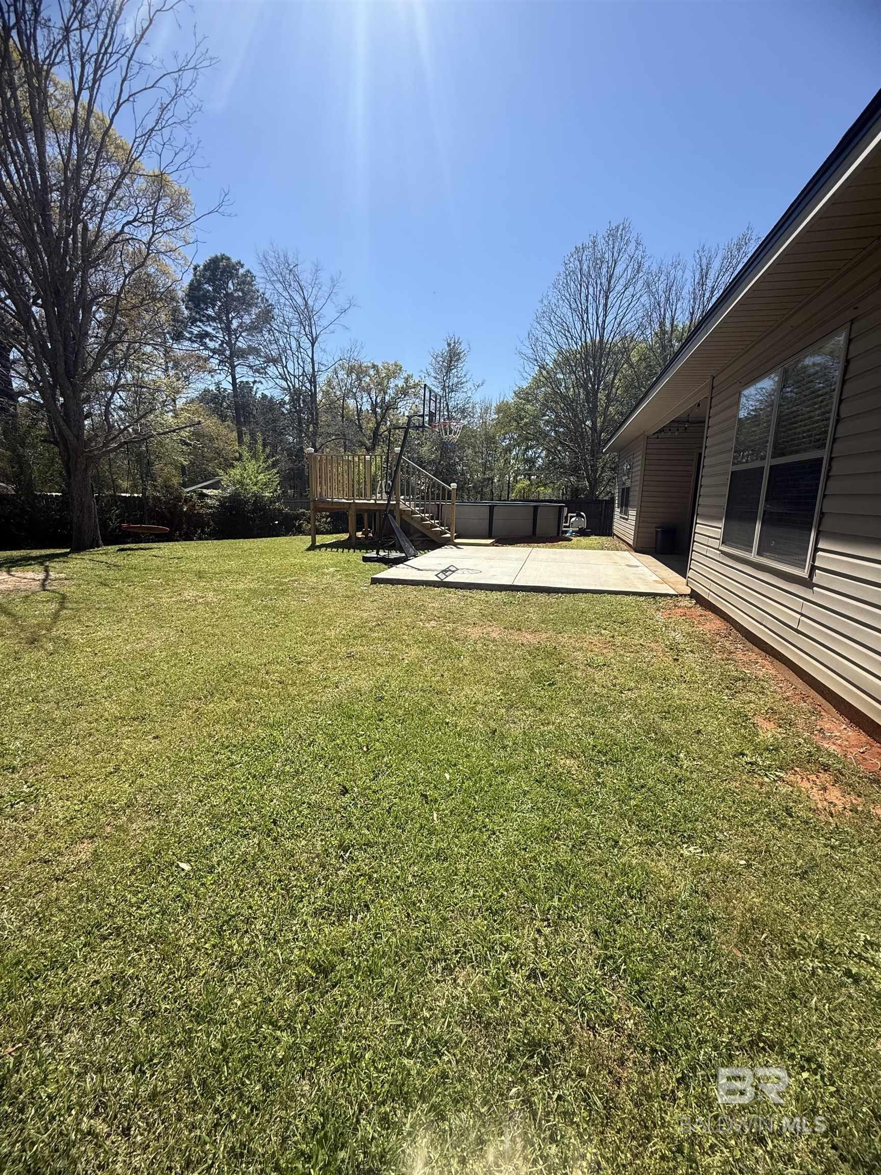 https://zimg.paragon.ice.com/ParagonImages/Property/PG/BCAR/393248/33/0/0/a9c19a0536d313a5ed8194dce42bb51d/7/7e6d2a095661faeaec458cc19464ff4a/393248-a3f52e5c-d338-4252-bca9-9ec835cc9cbd.JPG