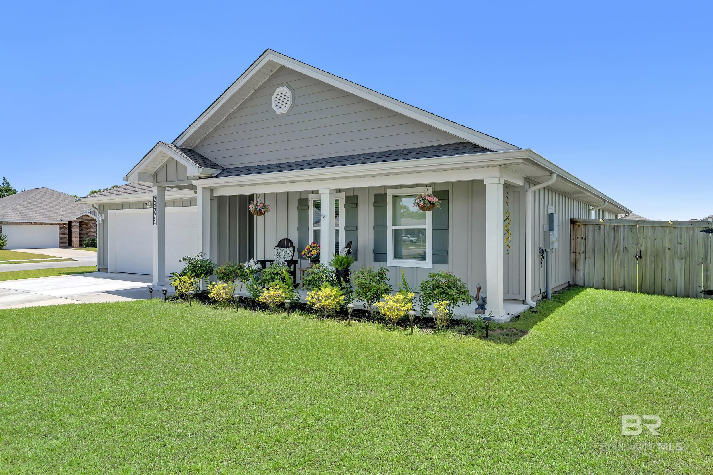 https://zimg.paragon.ice.com/ParagonImages/Property/PG/BCAR/393332/35/0/0/01b5020f7b82c8ae02fb1c2d8bb47636/7/4b6356edfc9269683360e4326f29a5ee/393332-c9110f9a-a20e-474b-bfdb-c693cbd00da7.JPG