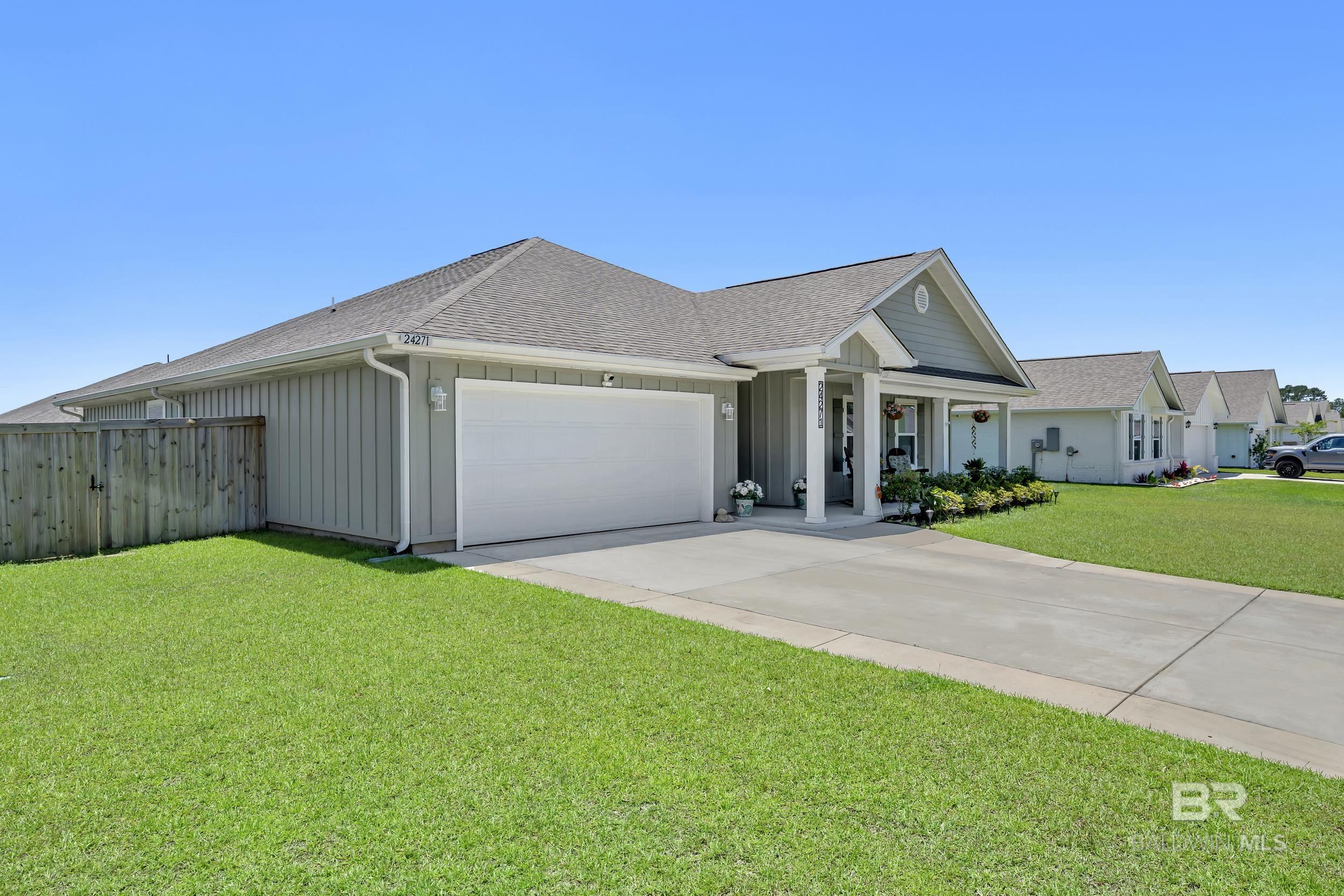https://zimg.paragon.ice.com/ParagonImages/Property/PG/BCAR/393332/37/0/0/0d1964c59f04a906446512de93a1e250/7/4b6356edfc9269683360e4326f29a5ee/393332-729e0502-9e28-4c12-97f2-9495454f56a9.JPG