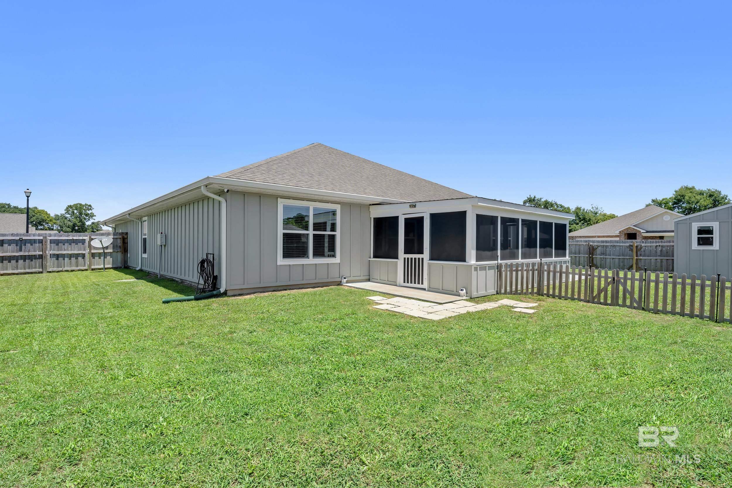 https://zimg.paragon.ice.com/ParagonImages/Property/PG/BCAR/393332/41/0/0/db31d0747e7bc4f350d3c0d45e5f208b/7/4b6356edfc9269683360e4326f29a5ee/393332-a1f2fb66-b46c-46c8-a3fc-0fb2ad706d72.JPG